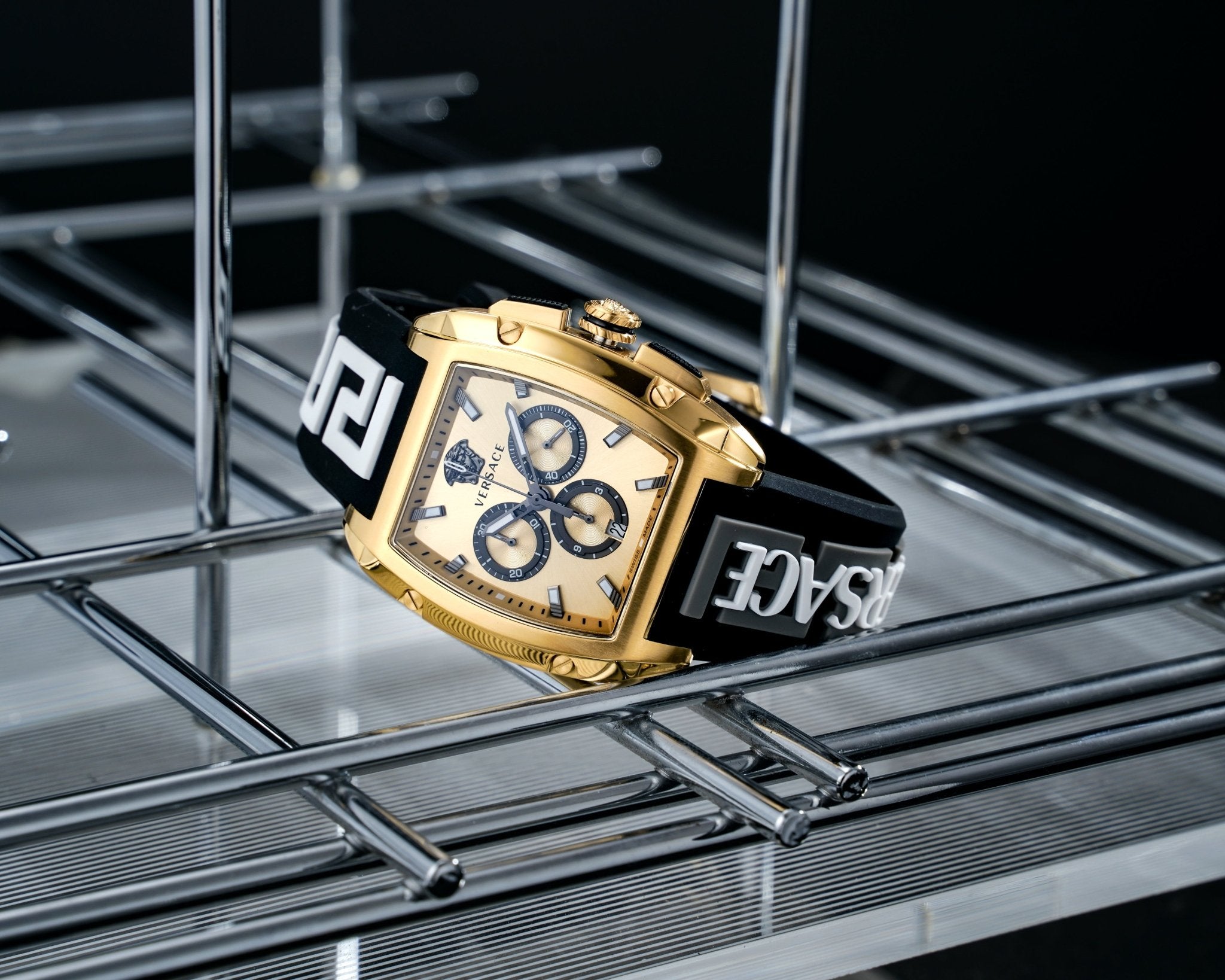 Cách chọn đồng hồ phù hợp với phong cách và cá tính - Tìm kiếm 'nửa kia' hoàn hảo - L&M Luxury Timepieces