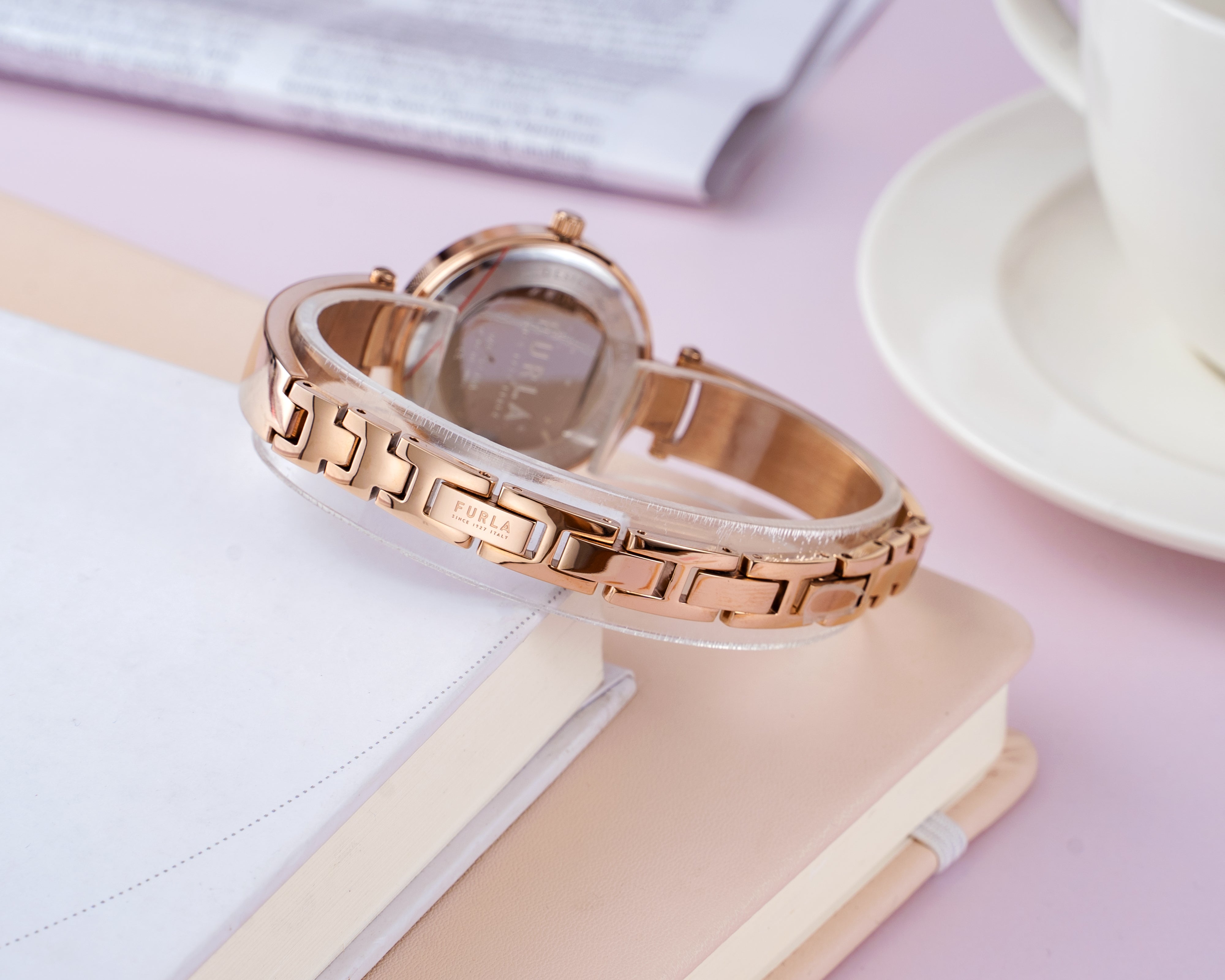 Đồng Hồ Nữ New Pin