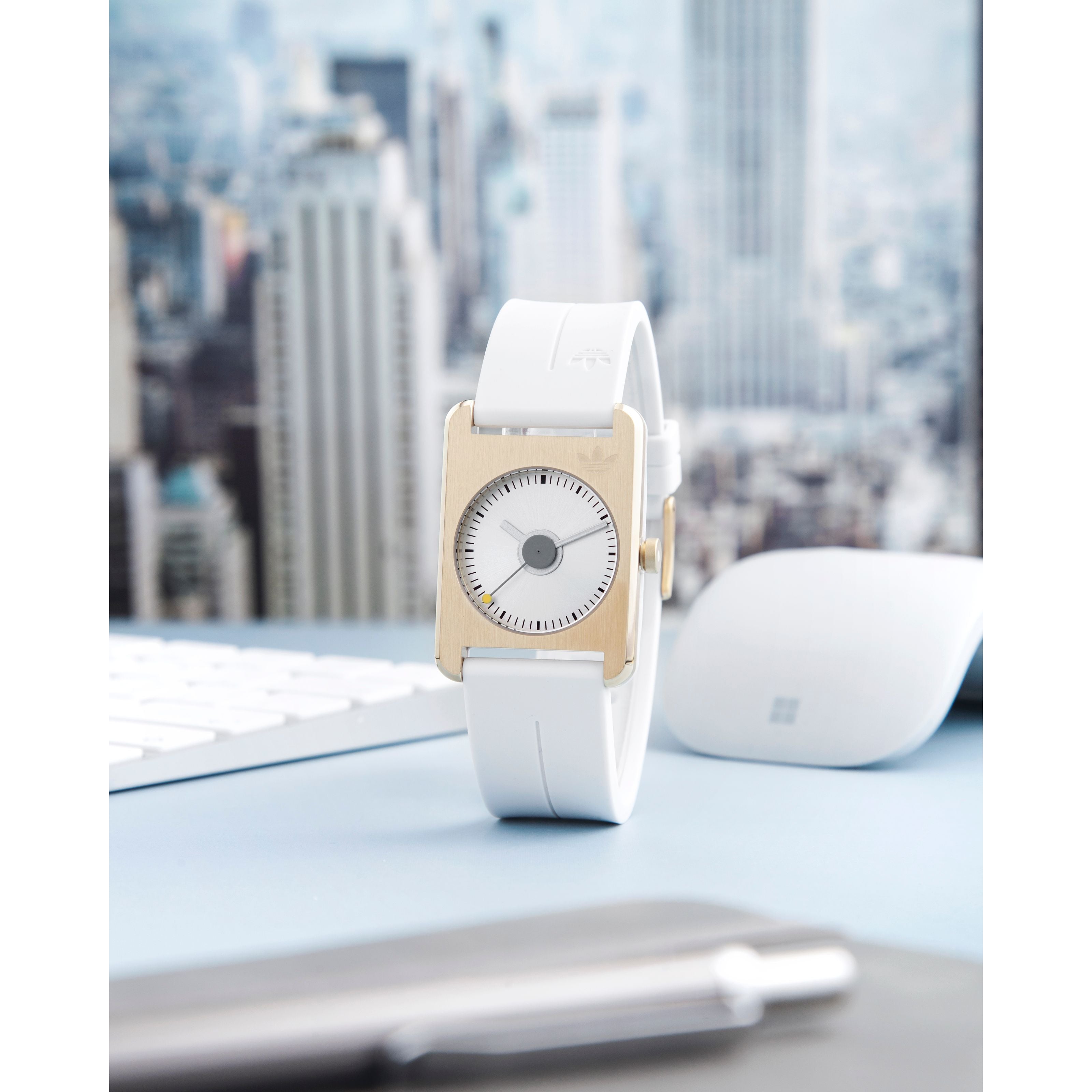 Đồng Hồ Unisex Street Retro Pop One