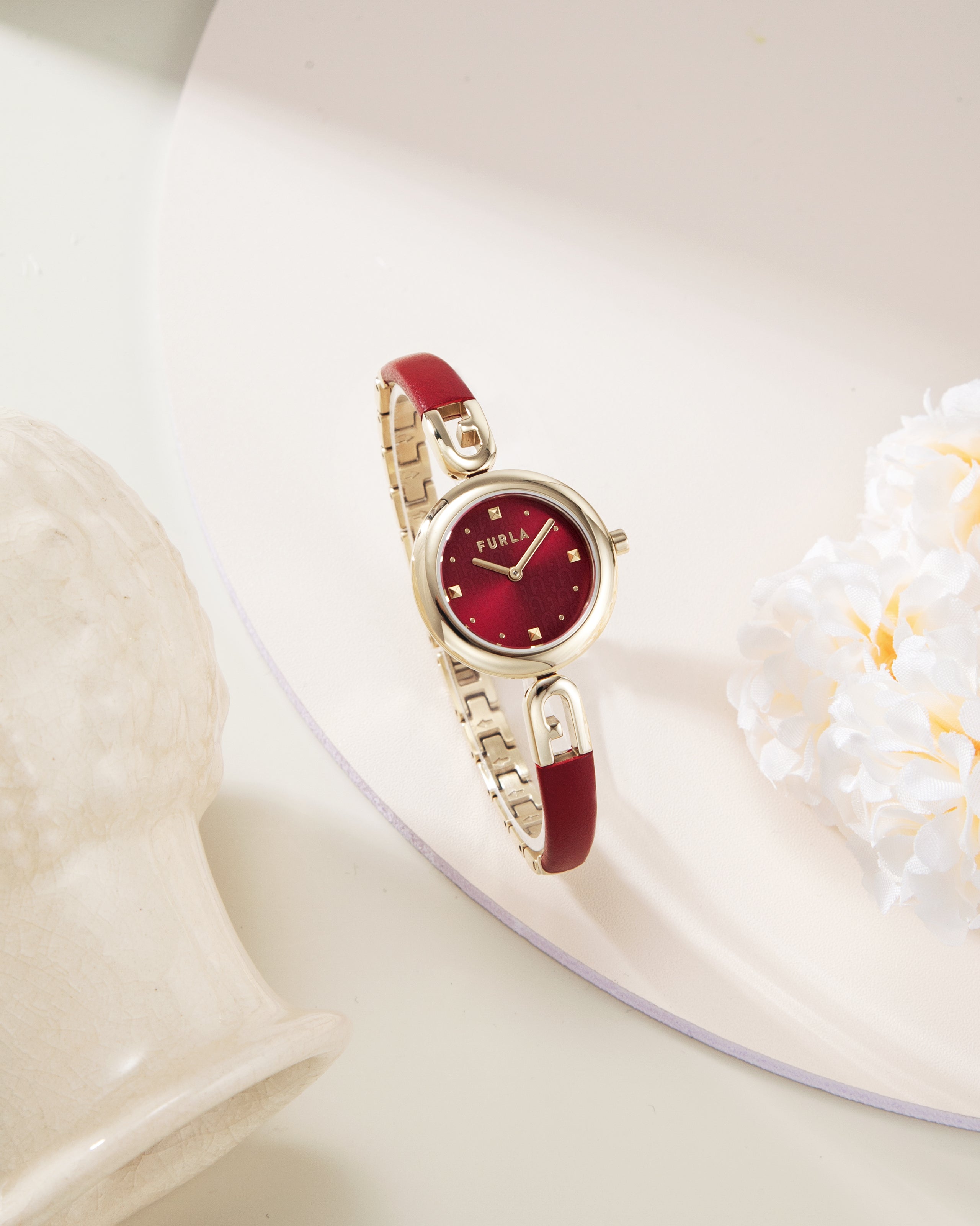 Đồng Hồ Nữ Bangle