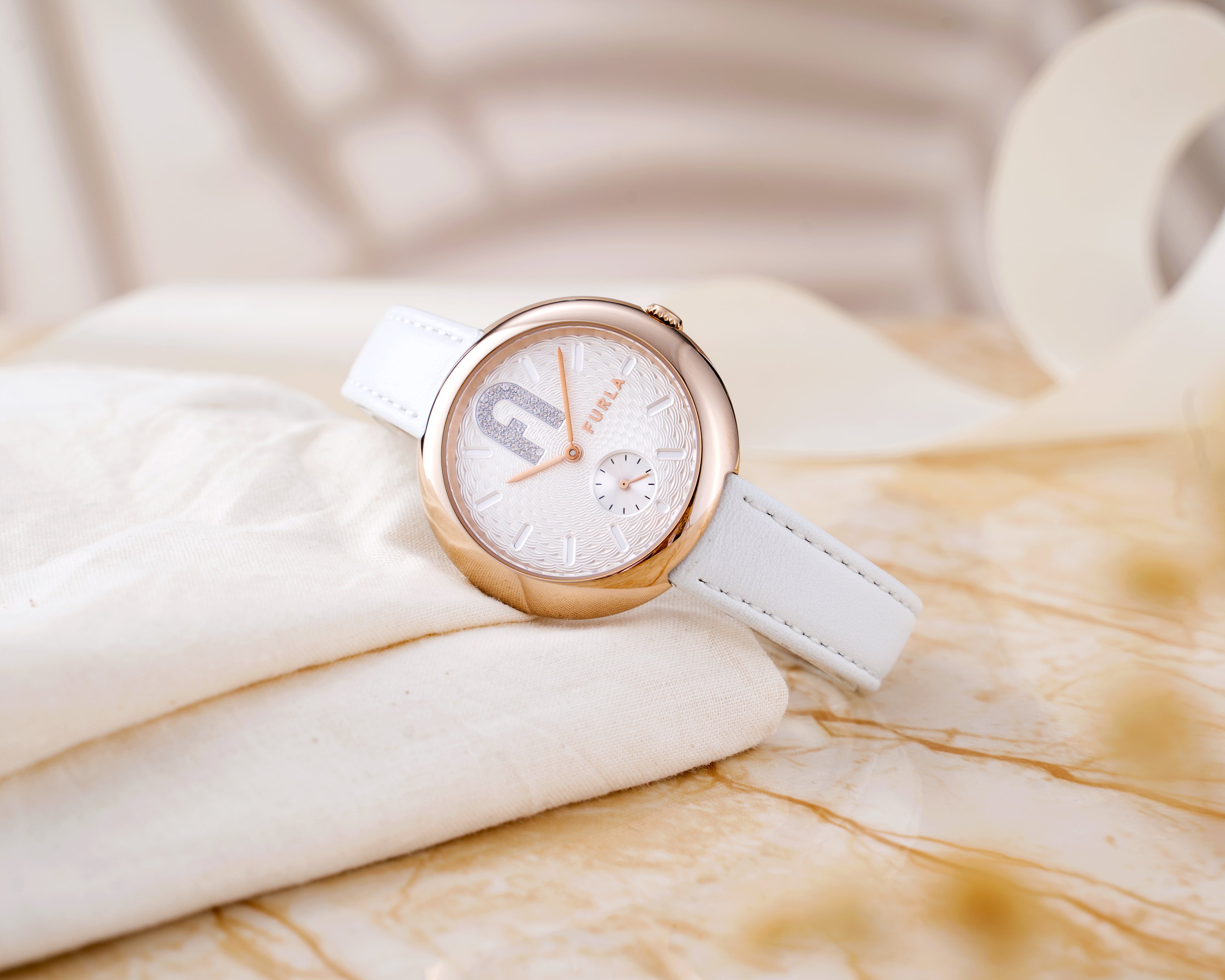 Đồng Hồ Nữ Cosy Seconds