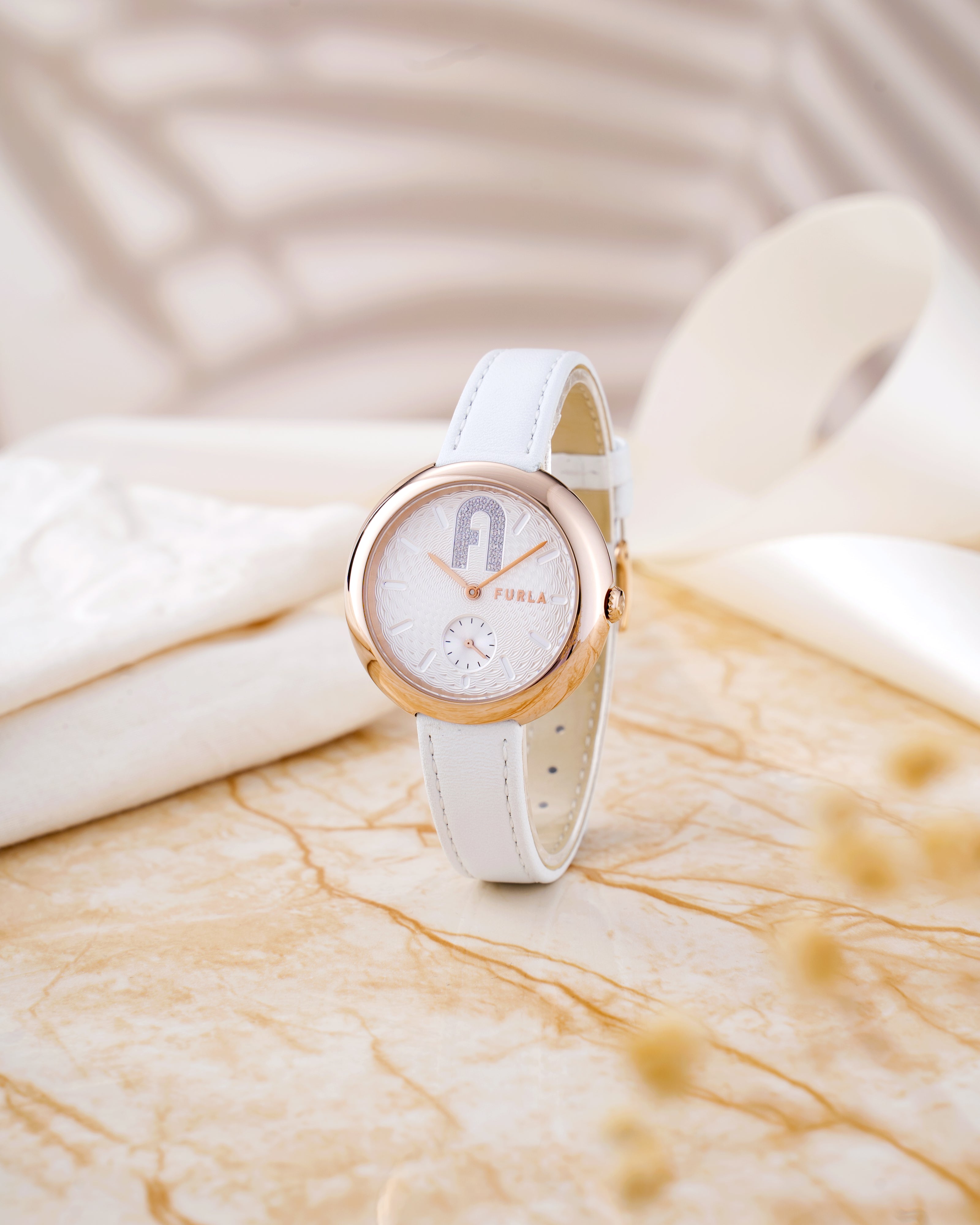 Đồng Hồ Nữ Cosy Seconds