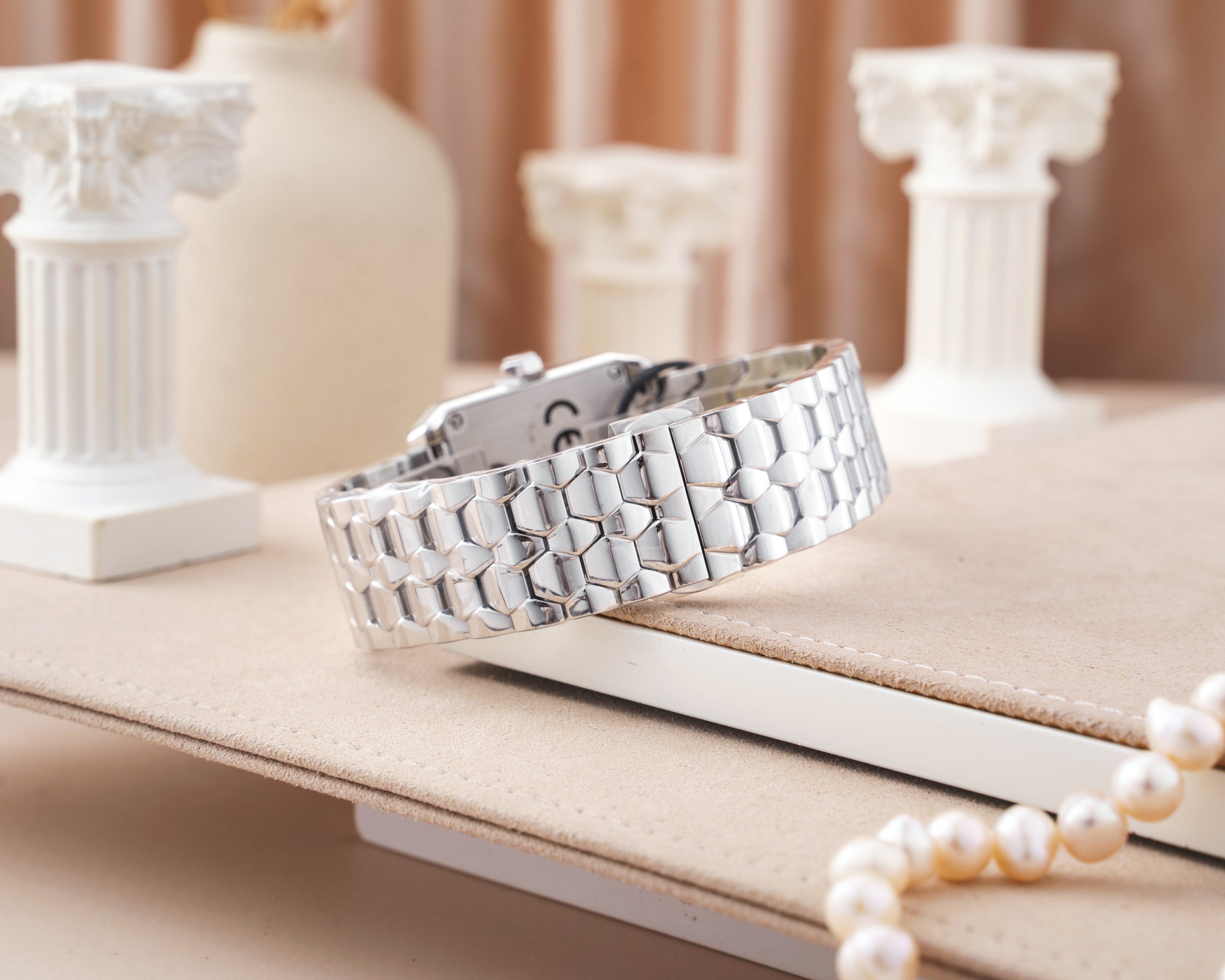 Đồng Hồ Nữ Offshore Square