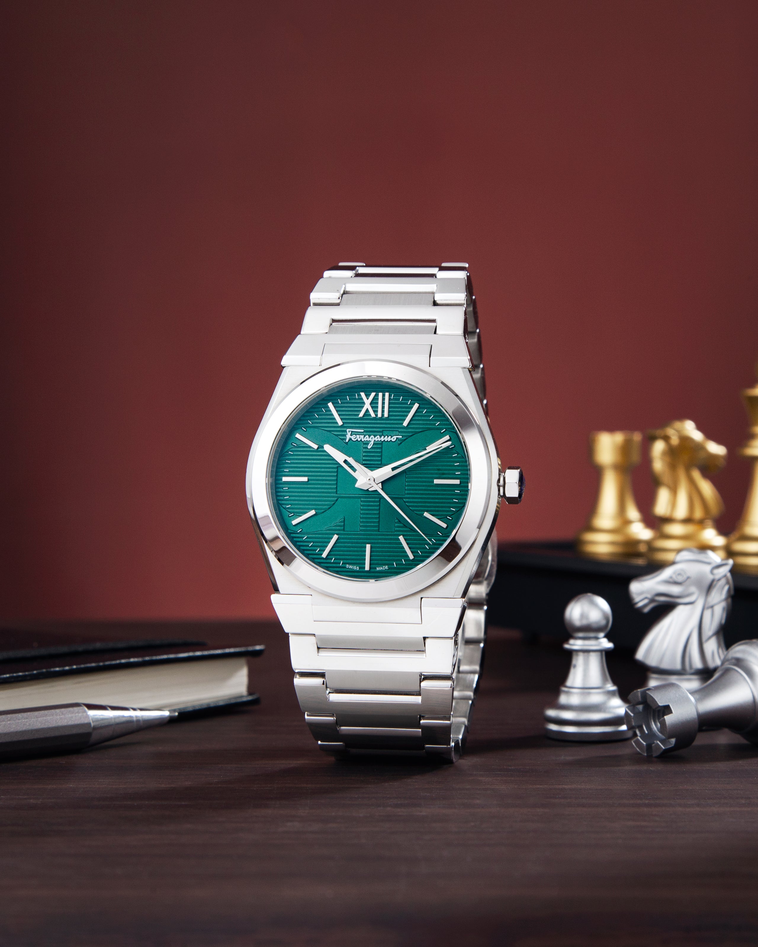 Đồng Hồ Nữ Vega Gent