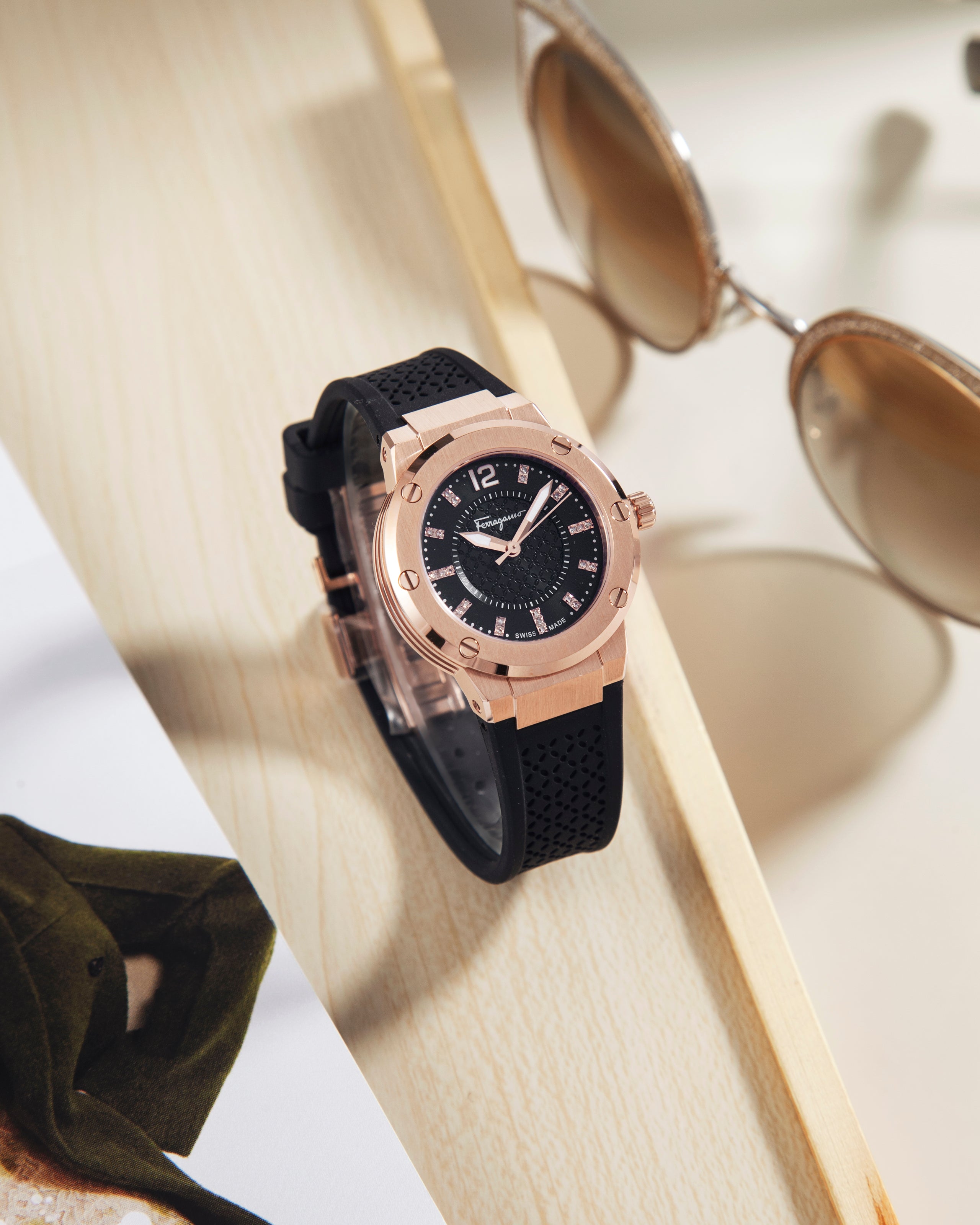 Đồng Hồ Nữ F-80