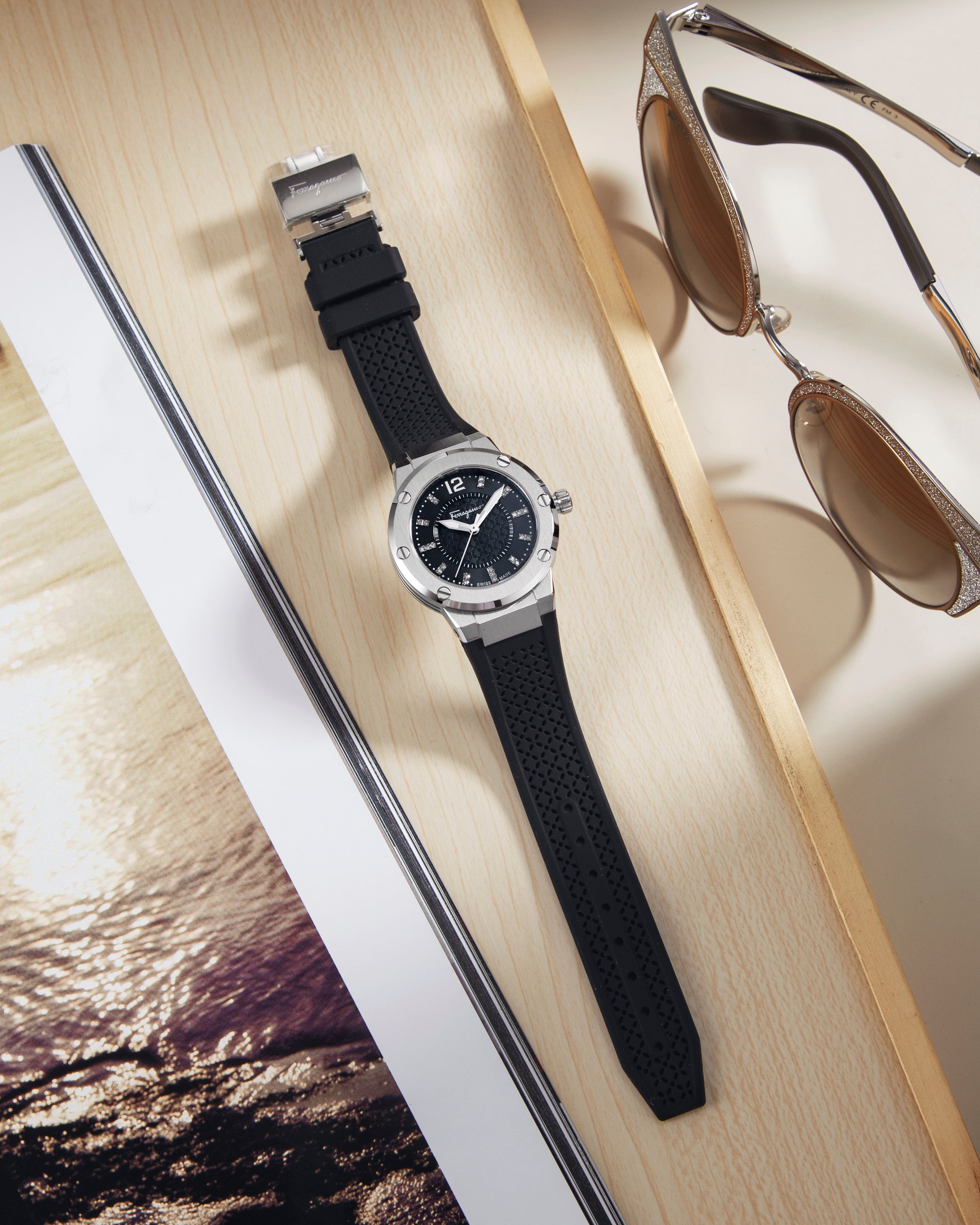 Đồng Hồ Nữ F-80