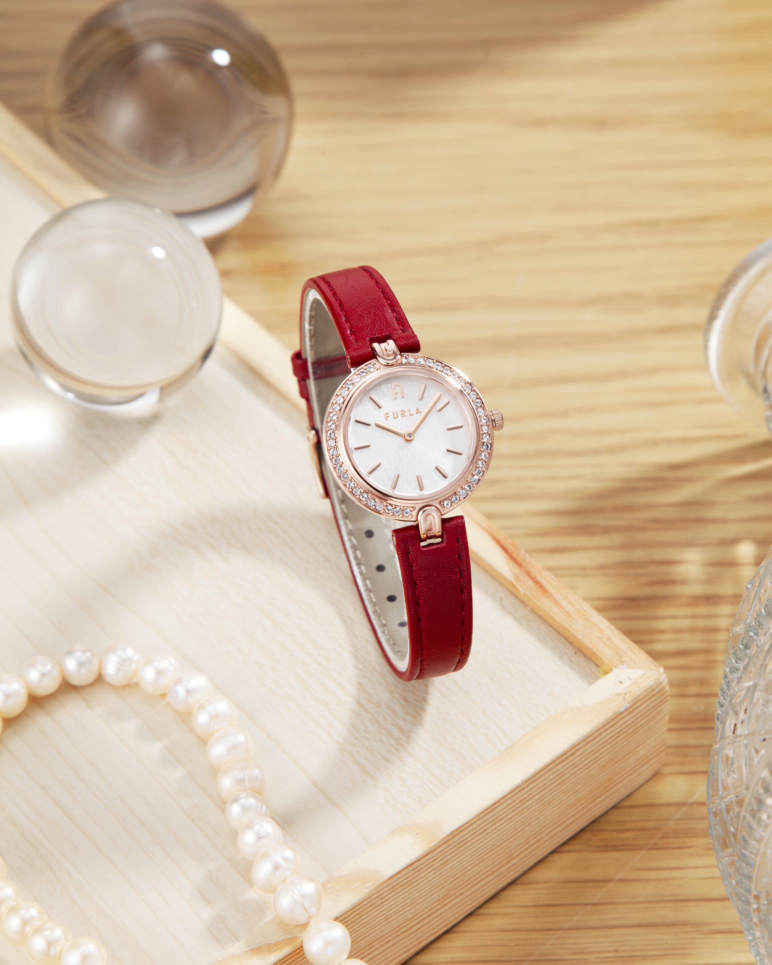 Đồng Hồ Nữ Logo Links