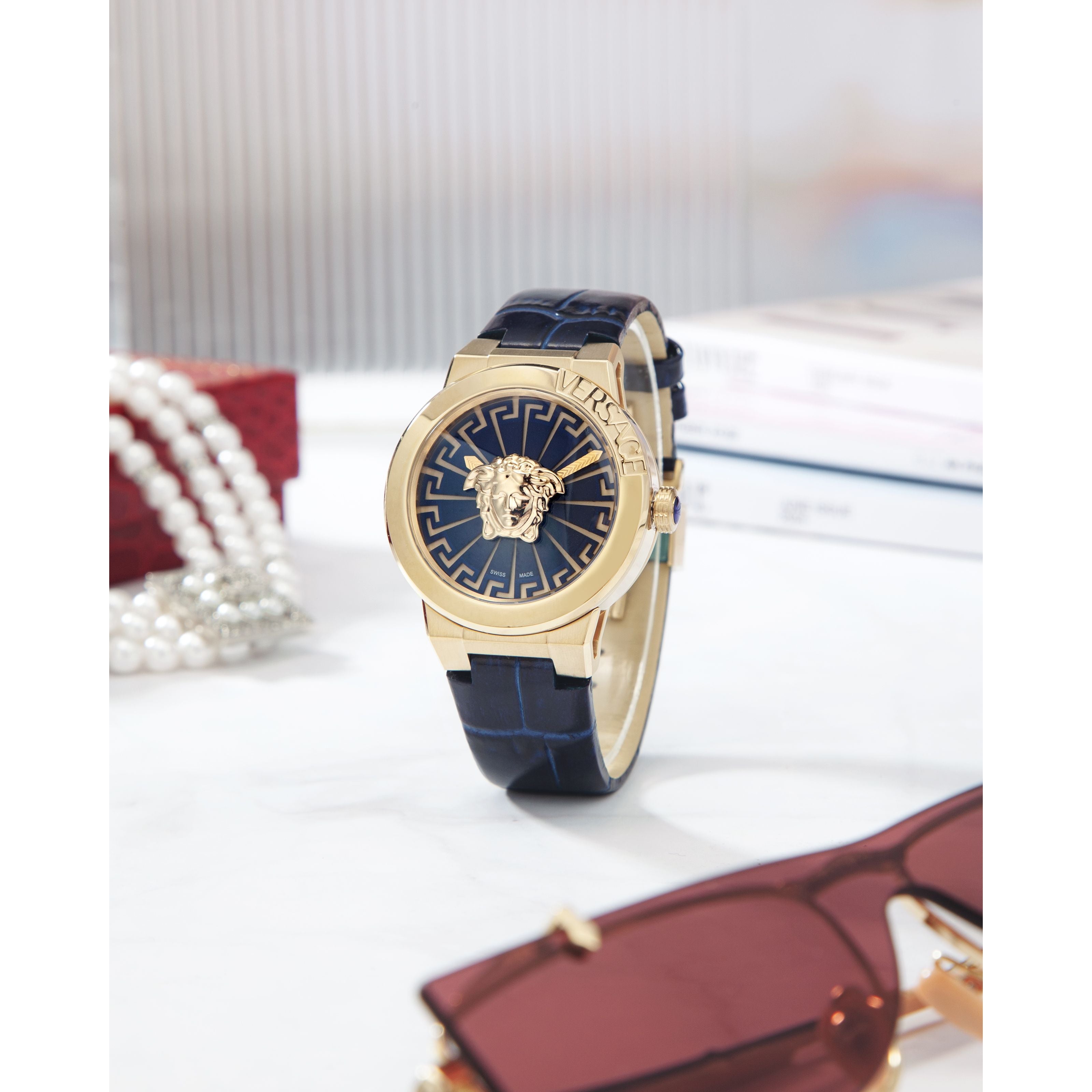 Đồng Hồ Nữ Medusa Infinite