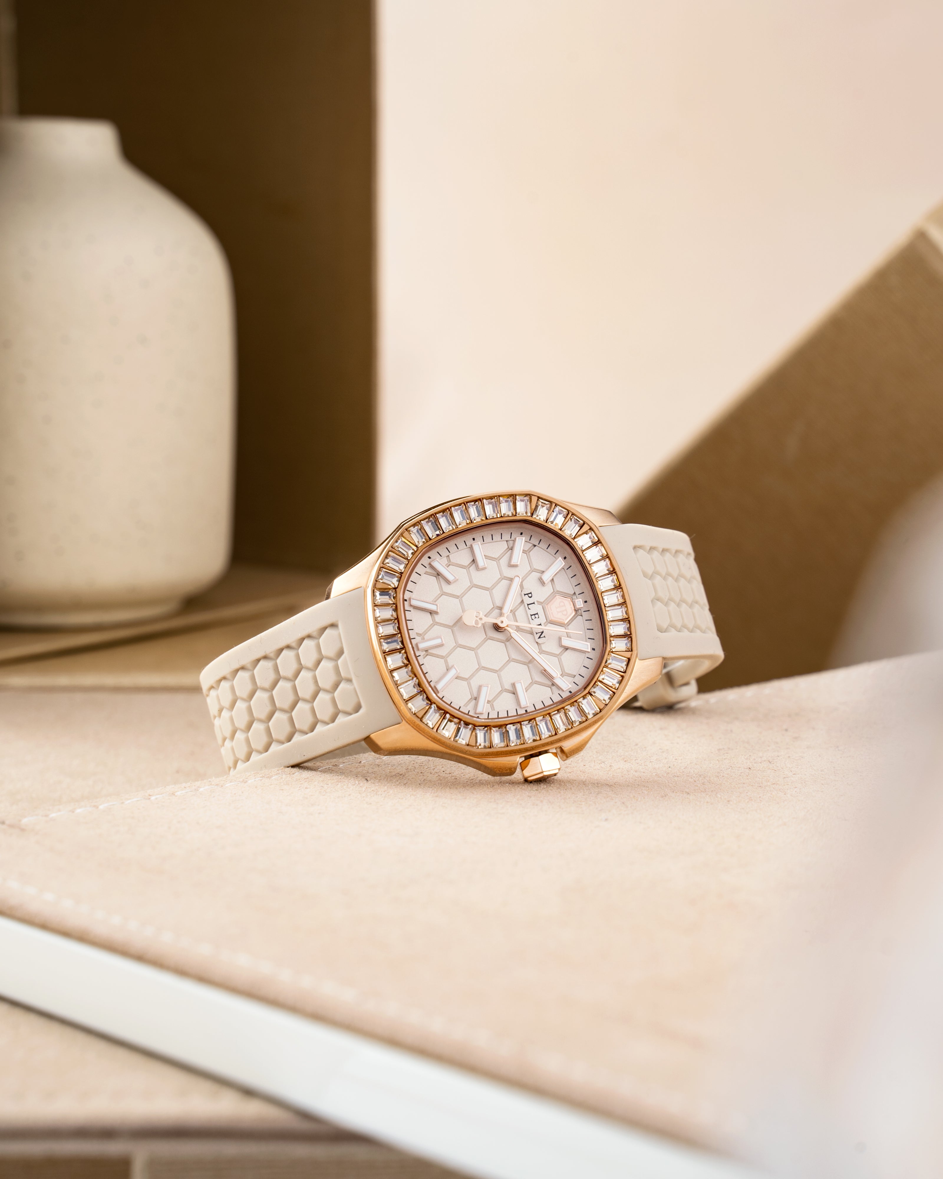 Đồng Hồ Nữ Spectre Lady Crystal