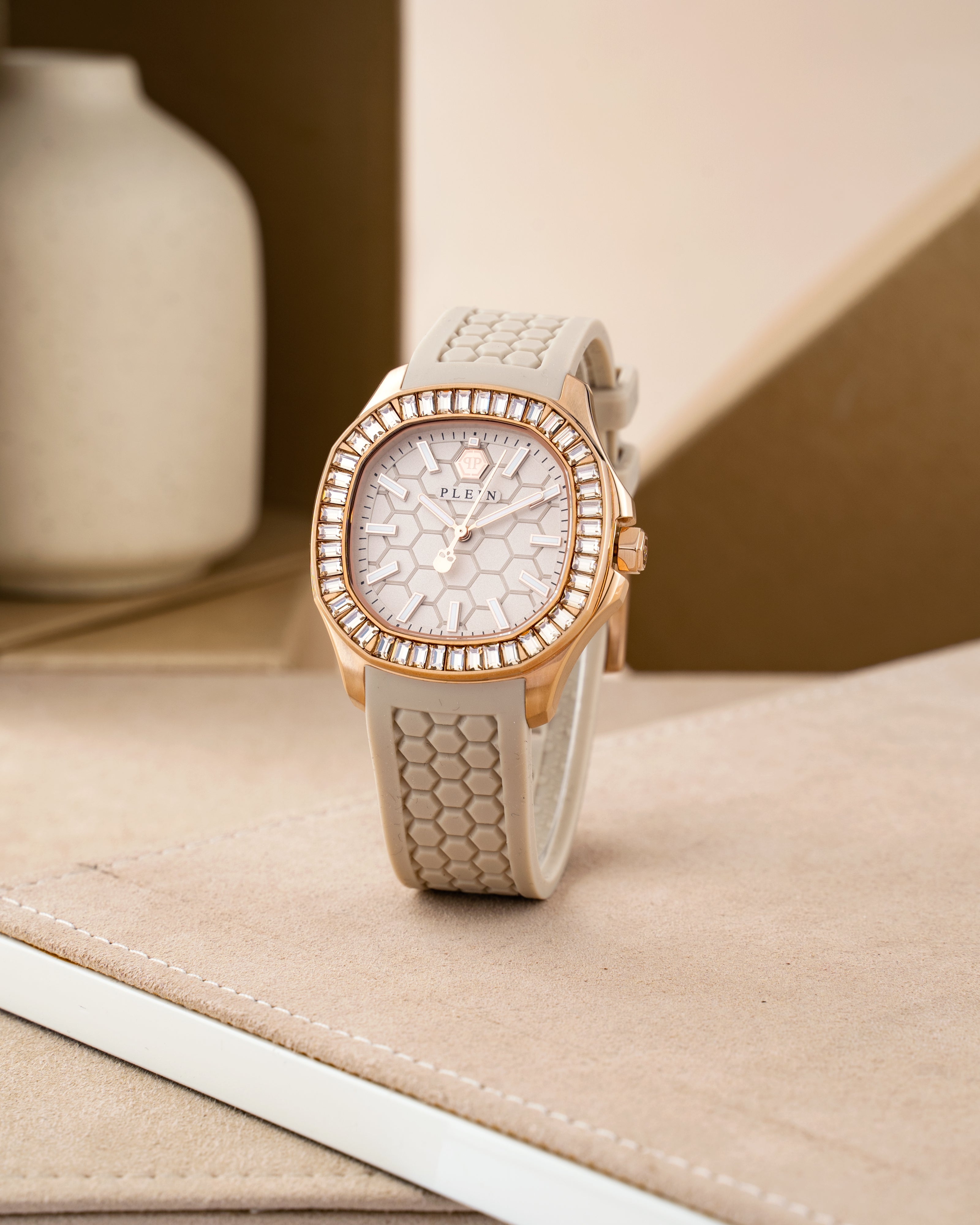 Đồng Hồ Nữ Spectre Lady Crystal