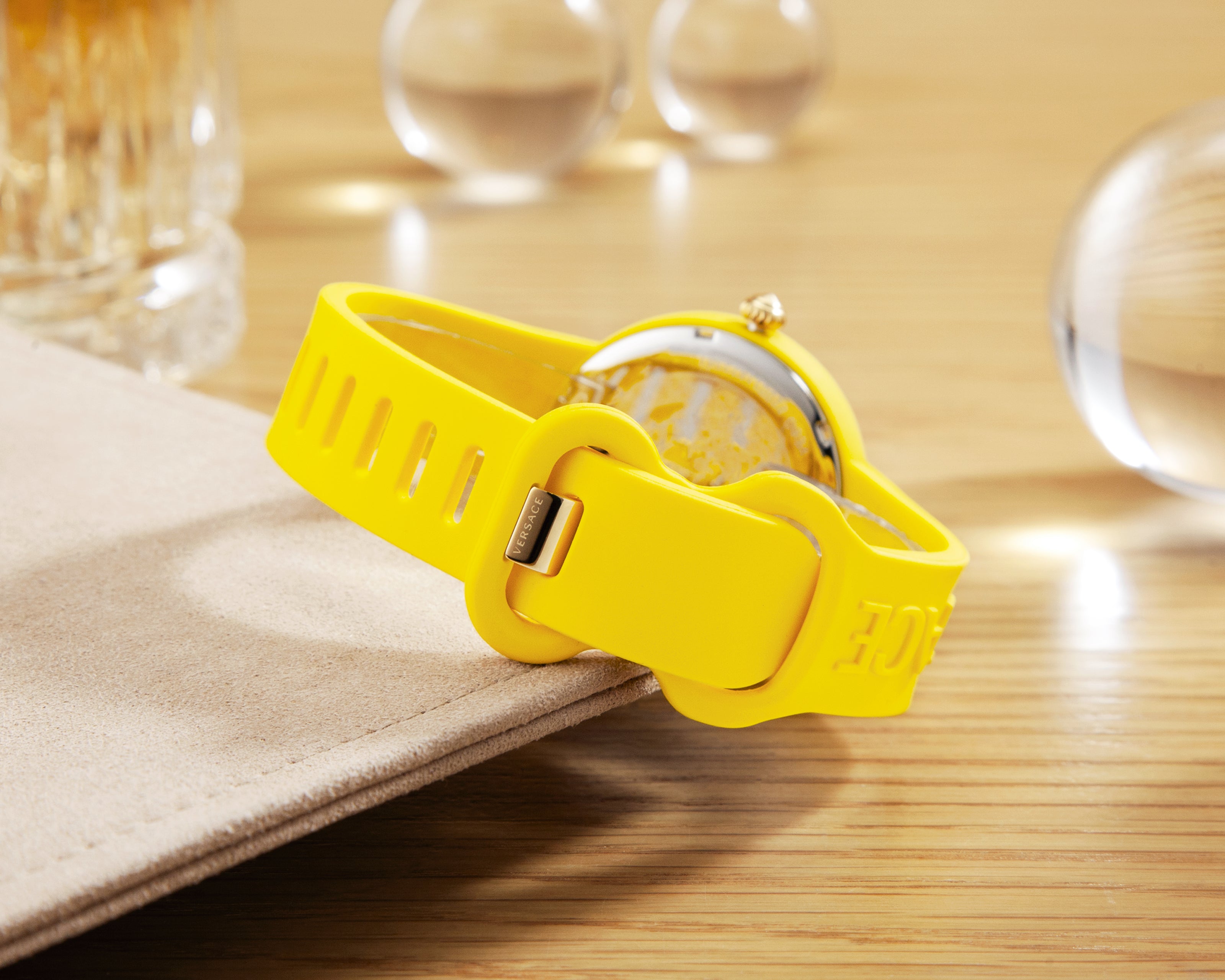 Đồng Hồ Nữ Medusa Pop