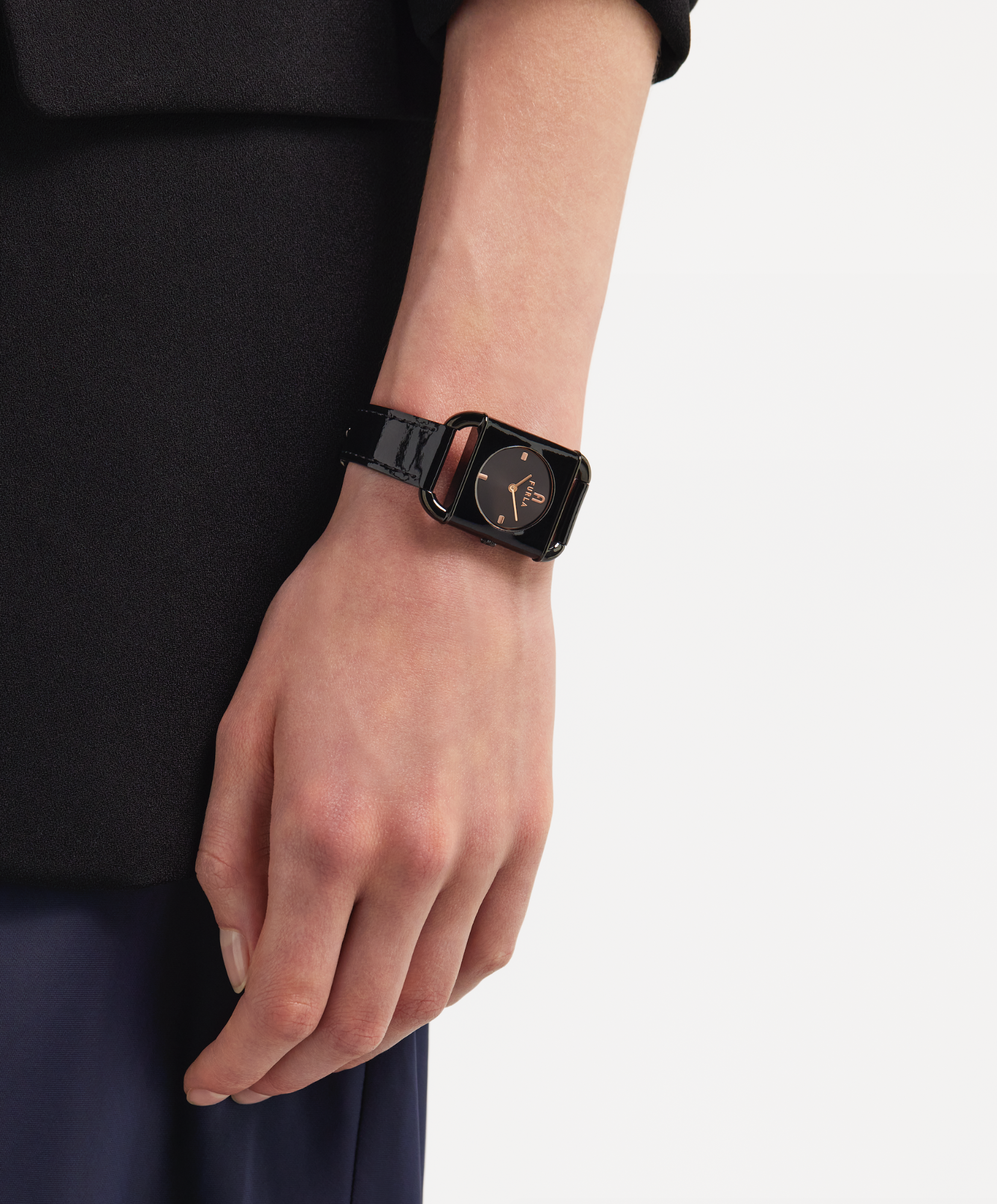 Đồng Hồ Nữ Arco Square