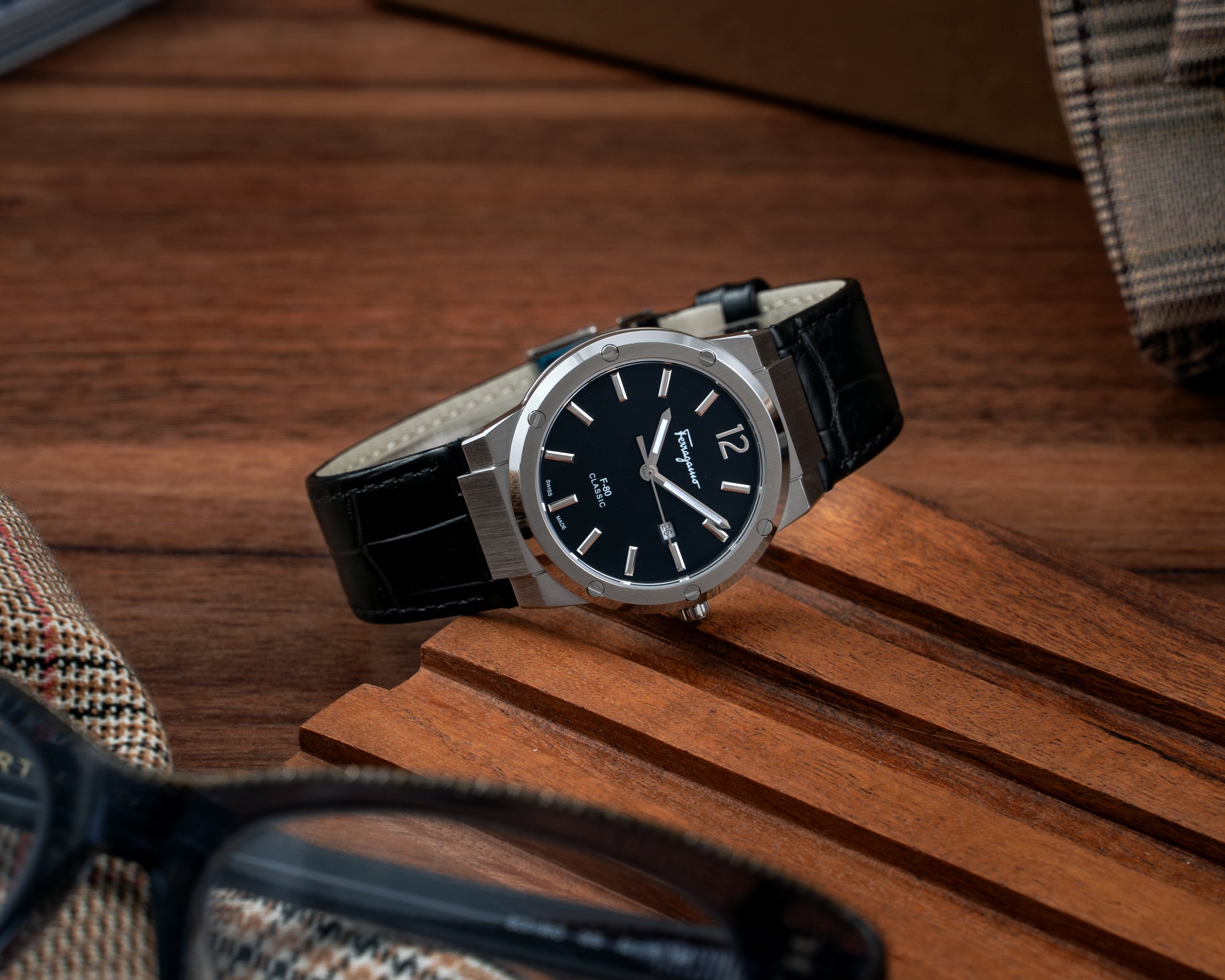 Đồng Hồ Nữ F-80 Classic