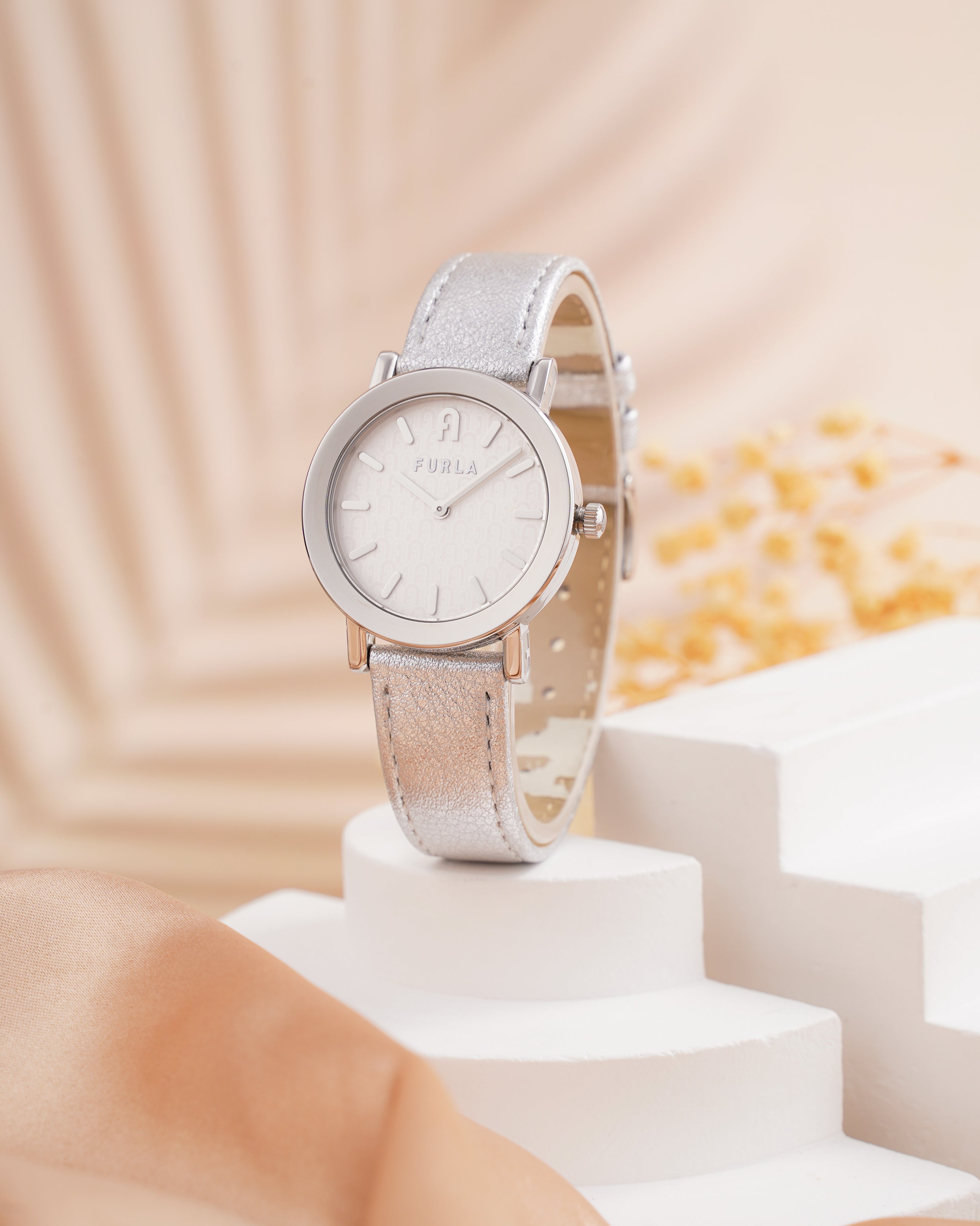 Đồng Hồ Nữ Minimal