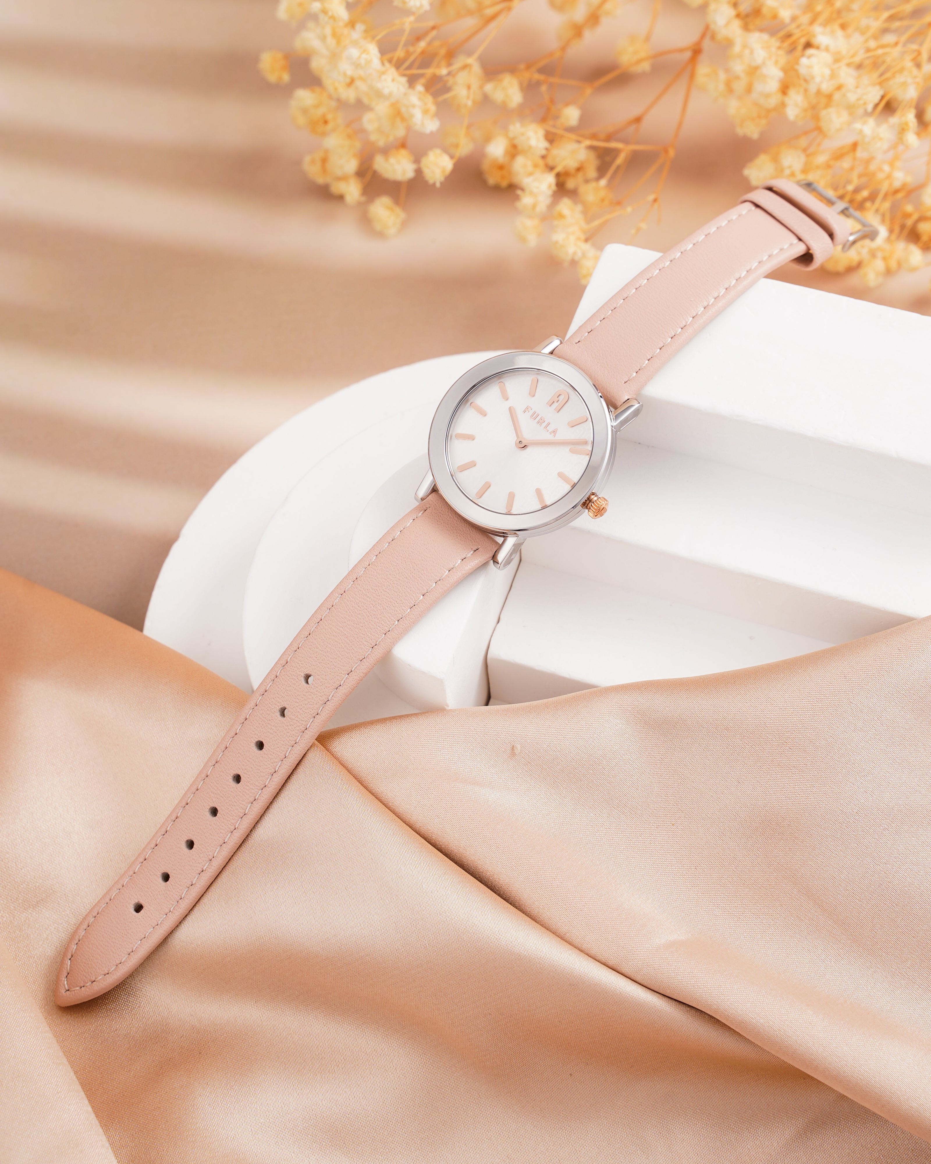 Đồng Hồ Nữ Minimal