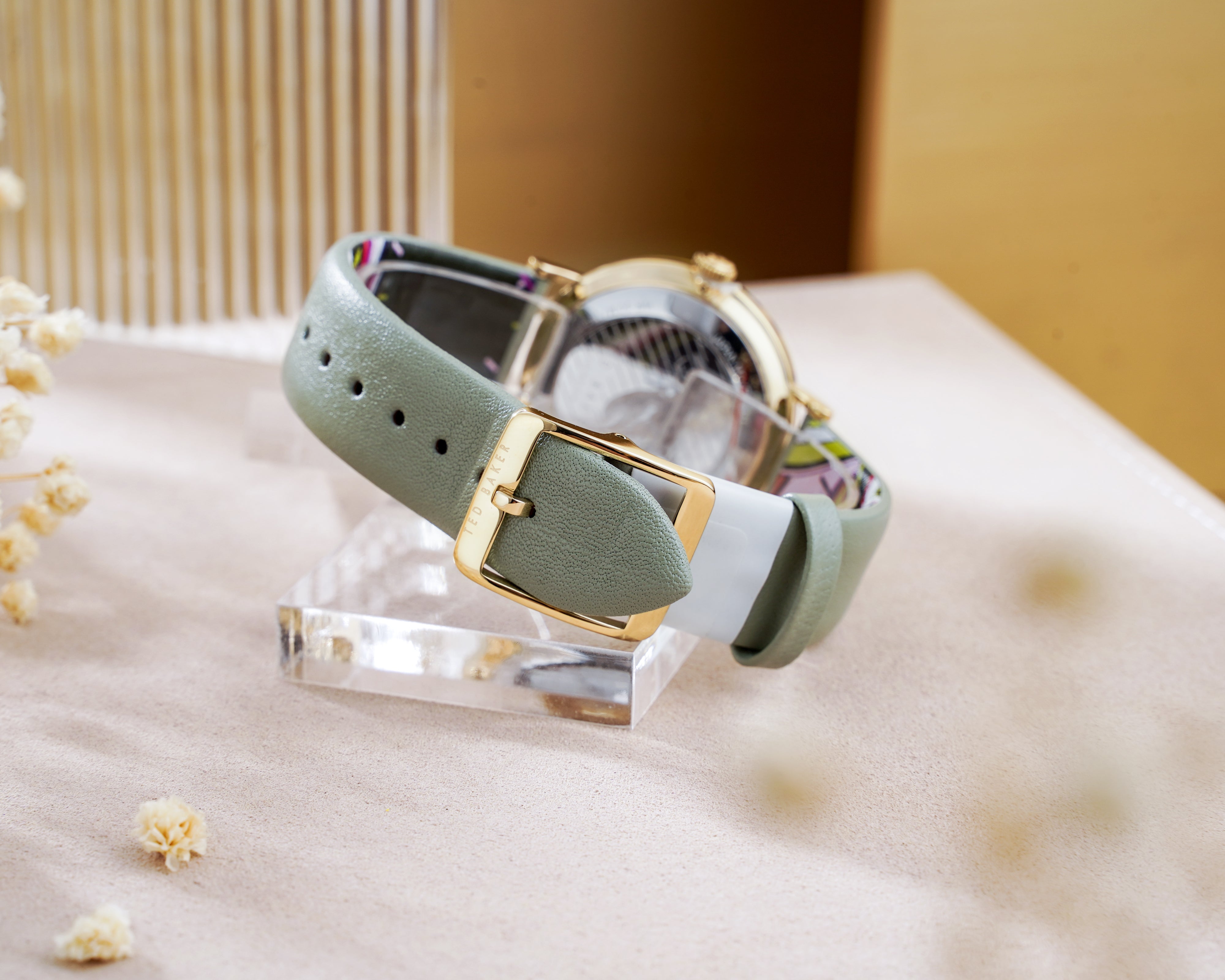 Đồng Hồ Nữ Phylipa