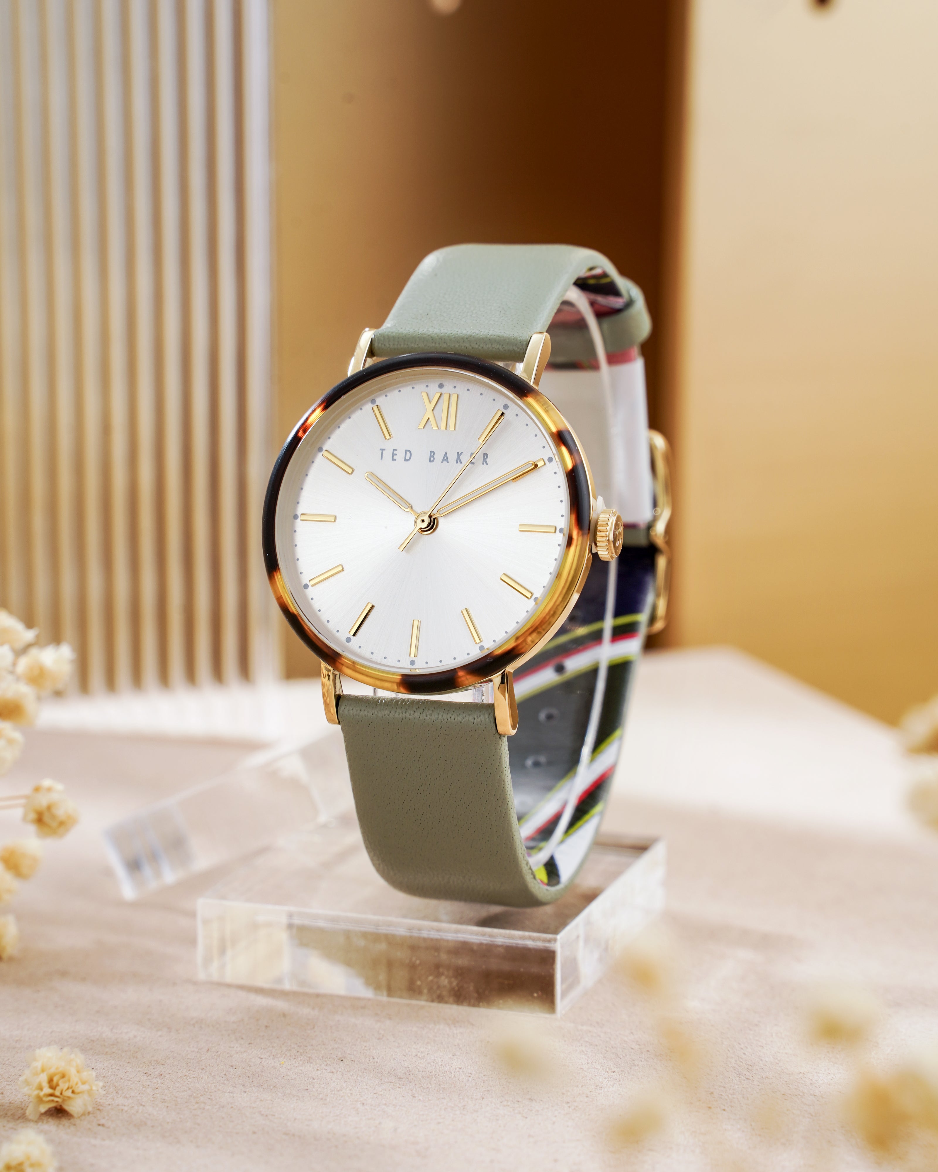 Đồng Hồ Nữ Phylipa