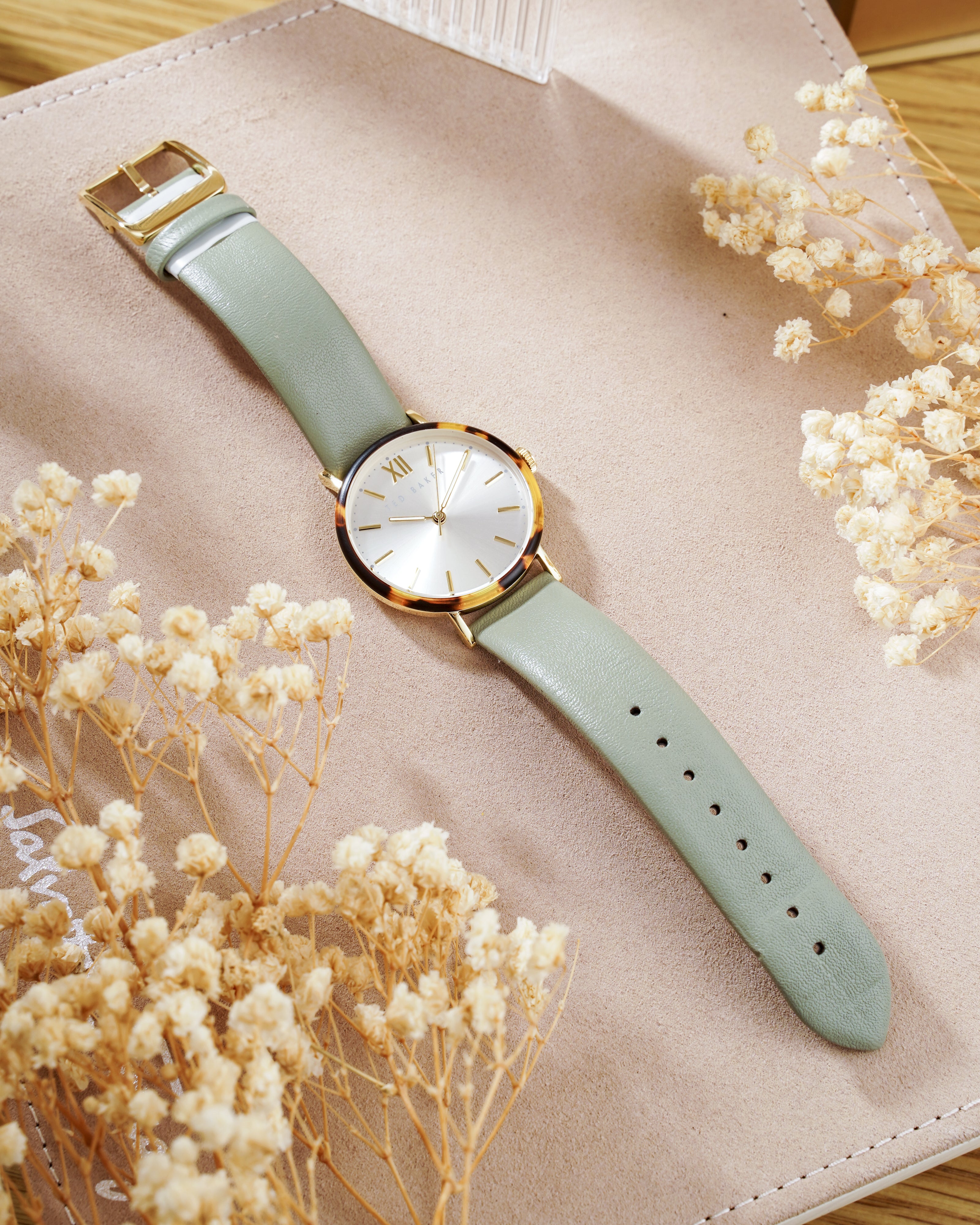 Đồng Hồ Nữ Phylipa