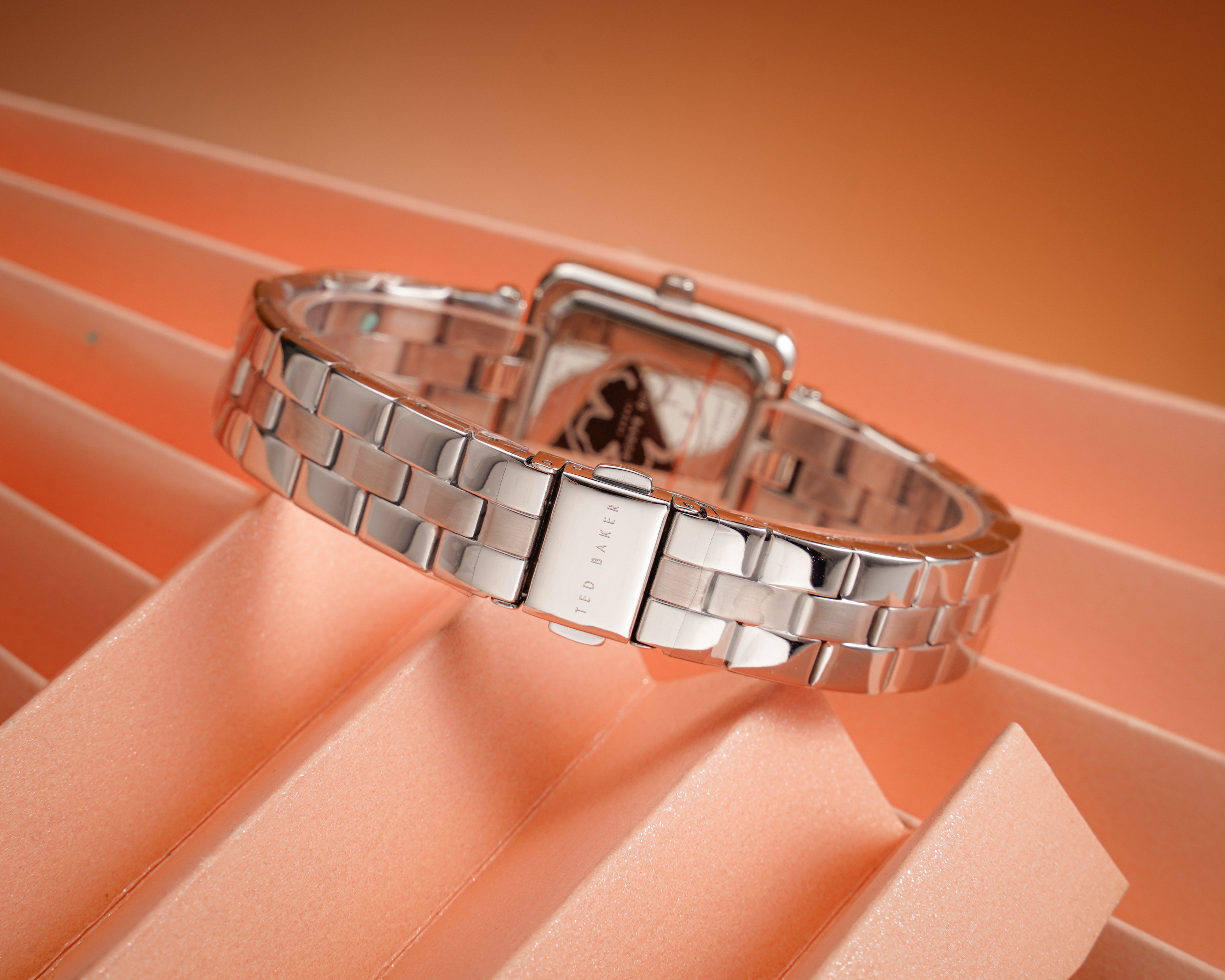 Đồng Hồ Nữ Mayse