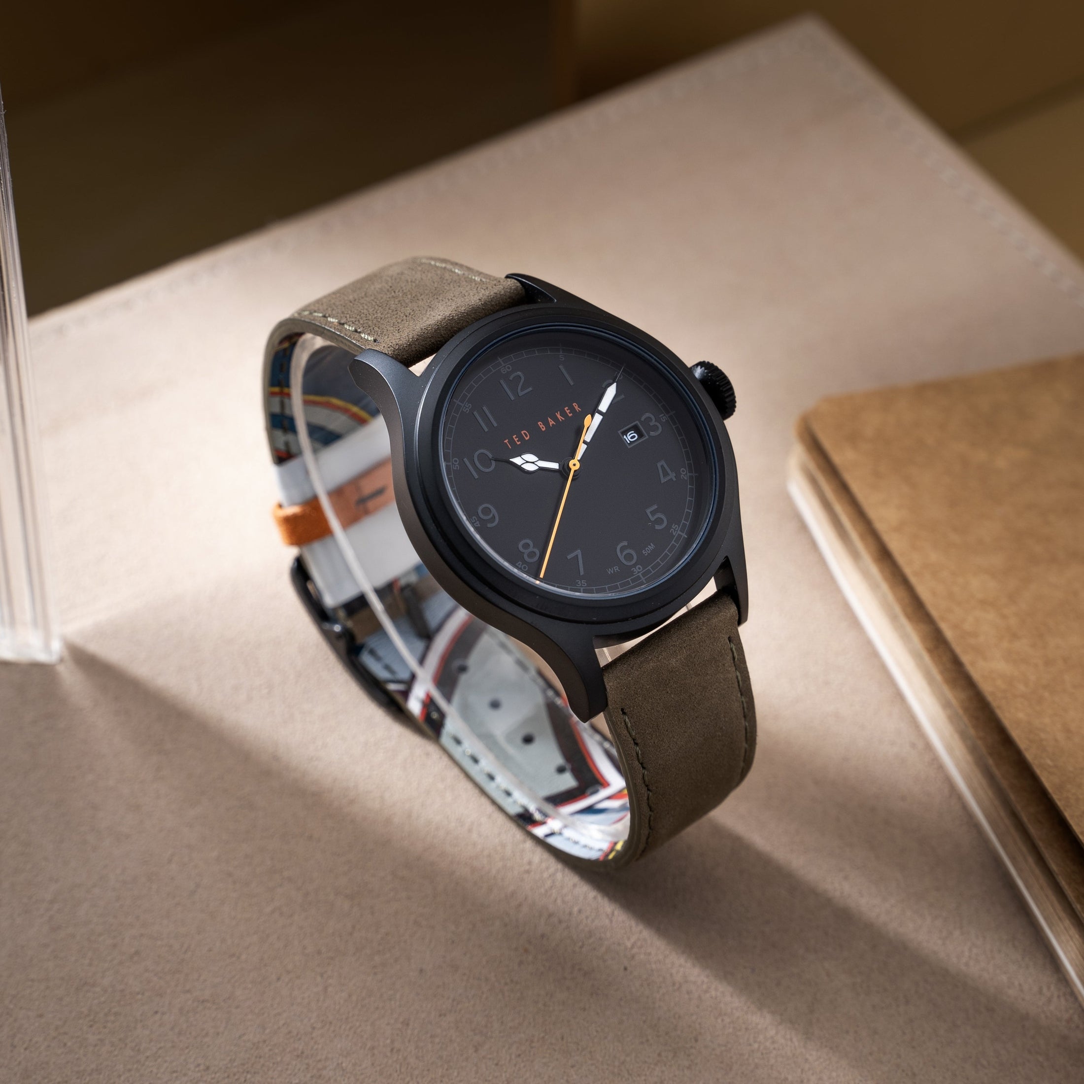 Đồng Hồ Nam Lngisla