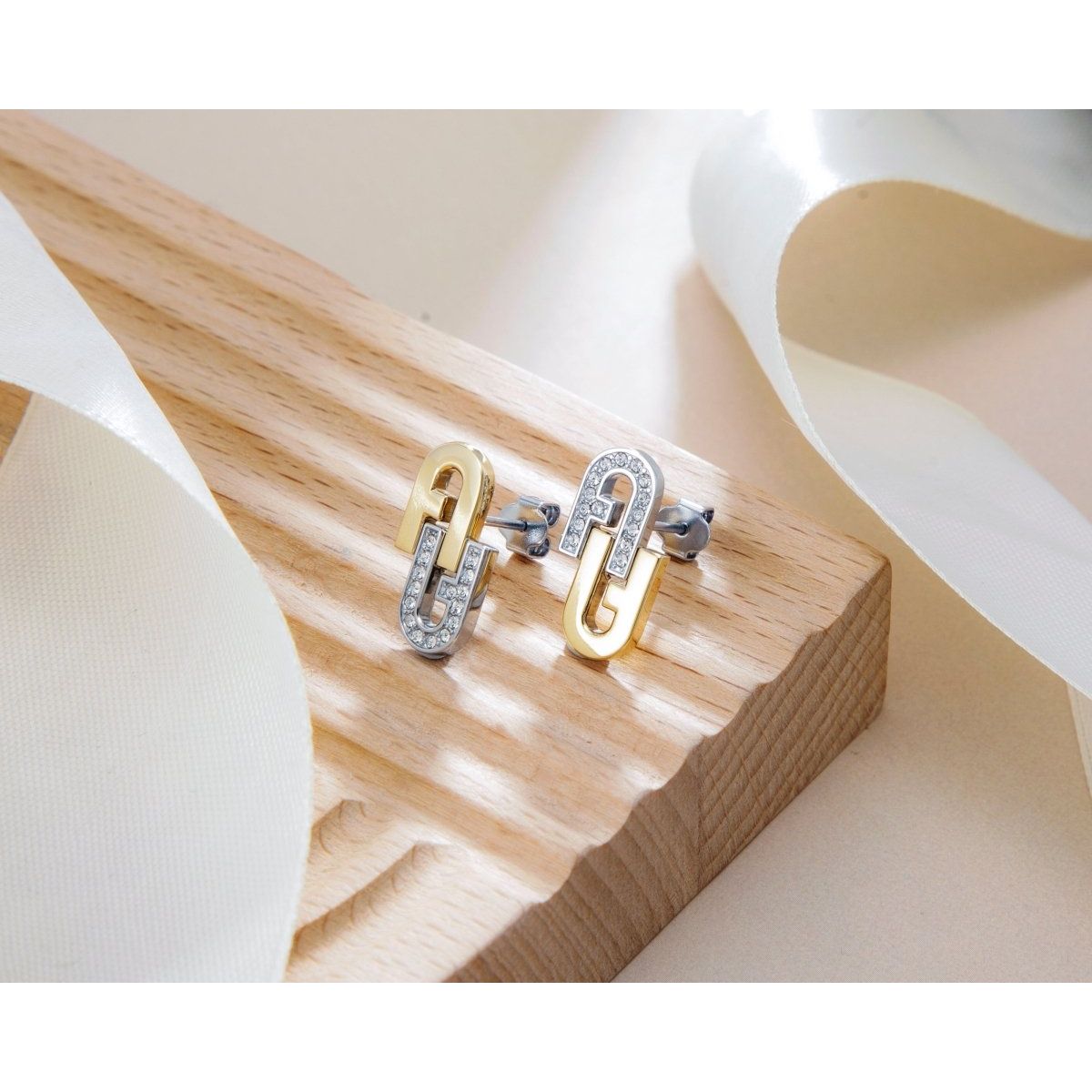 Bông Tai - L&M Luxury Timepieces