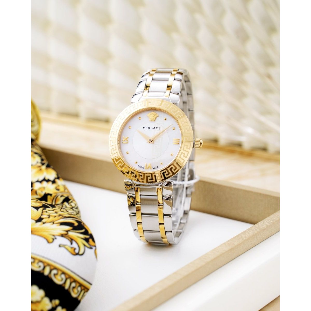 DAPHNIS - L&M Luxury Timepieces