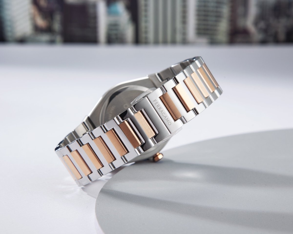 FERRAGAMO Đồng Hồ Nam Vega Diamond SFYF01223 - L&M Luxury Timepieces