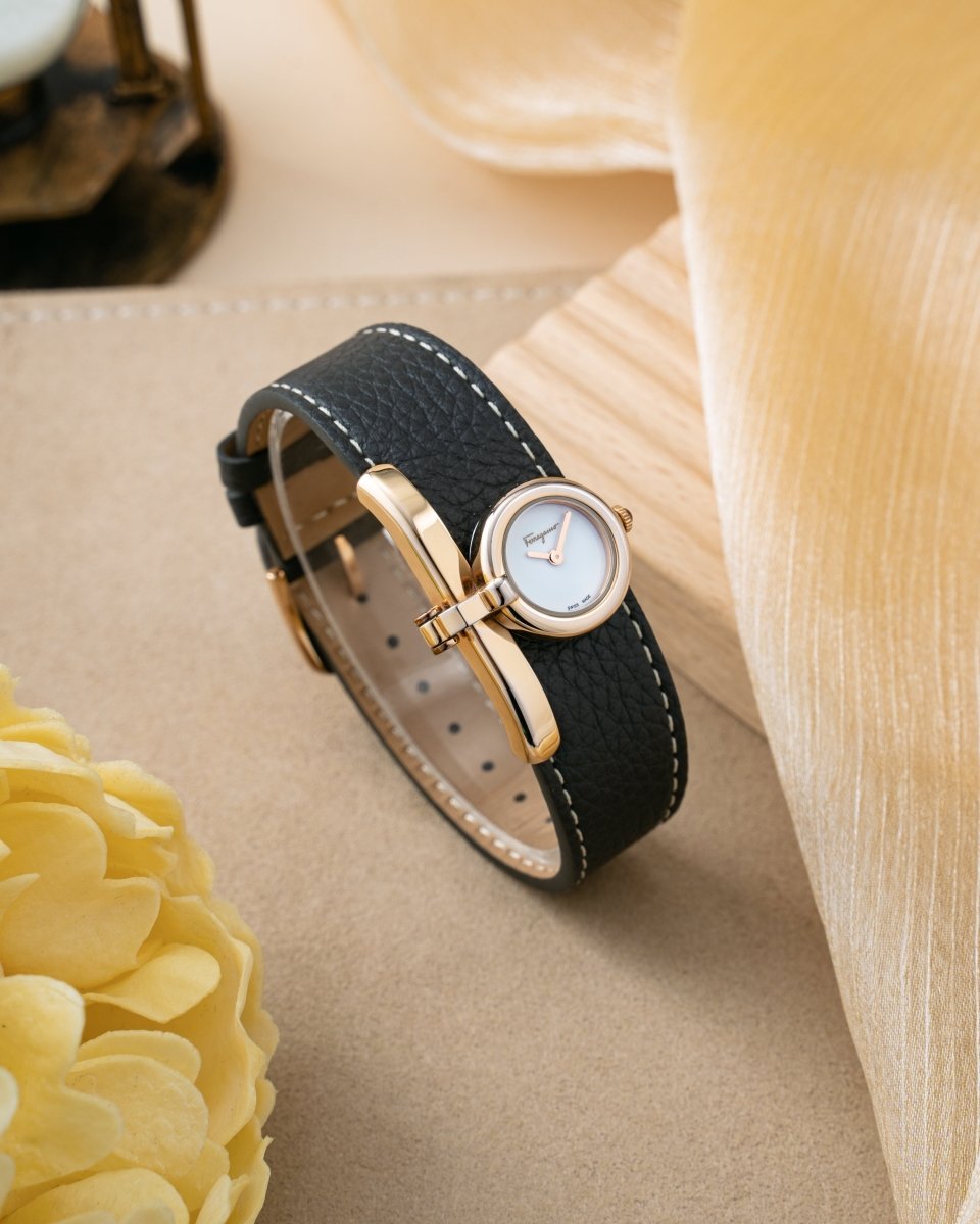 FERRAGAMO Đồng Hồ Nữ Charm SFNK00320 - L&M Luxury Timepieces
