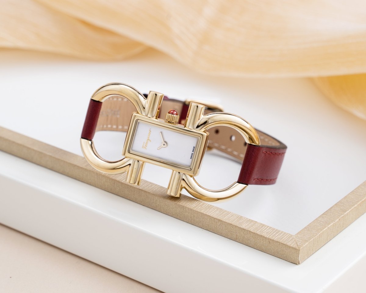 FERRAGAMO Đồng Hồ Nữ Double Gancini SFDO00419 - L&M Luxury Timepieces