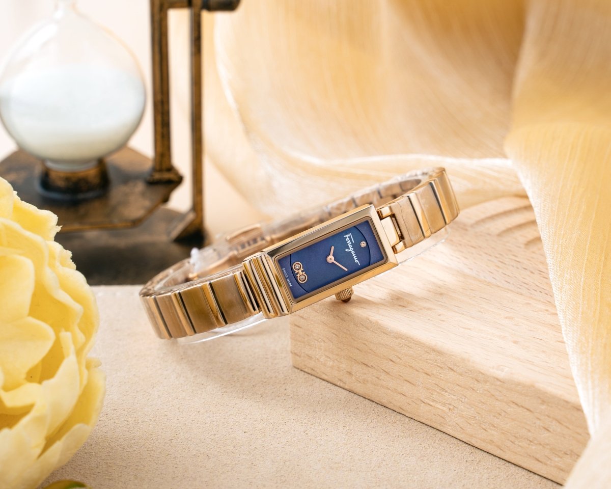 FERRAGAMO Đồng Hồ Nữ Essential SFMK00622 - L&M Luxury Timepieces