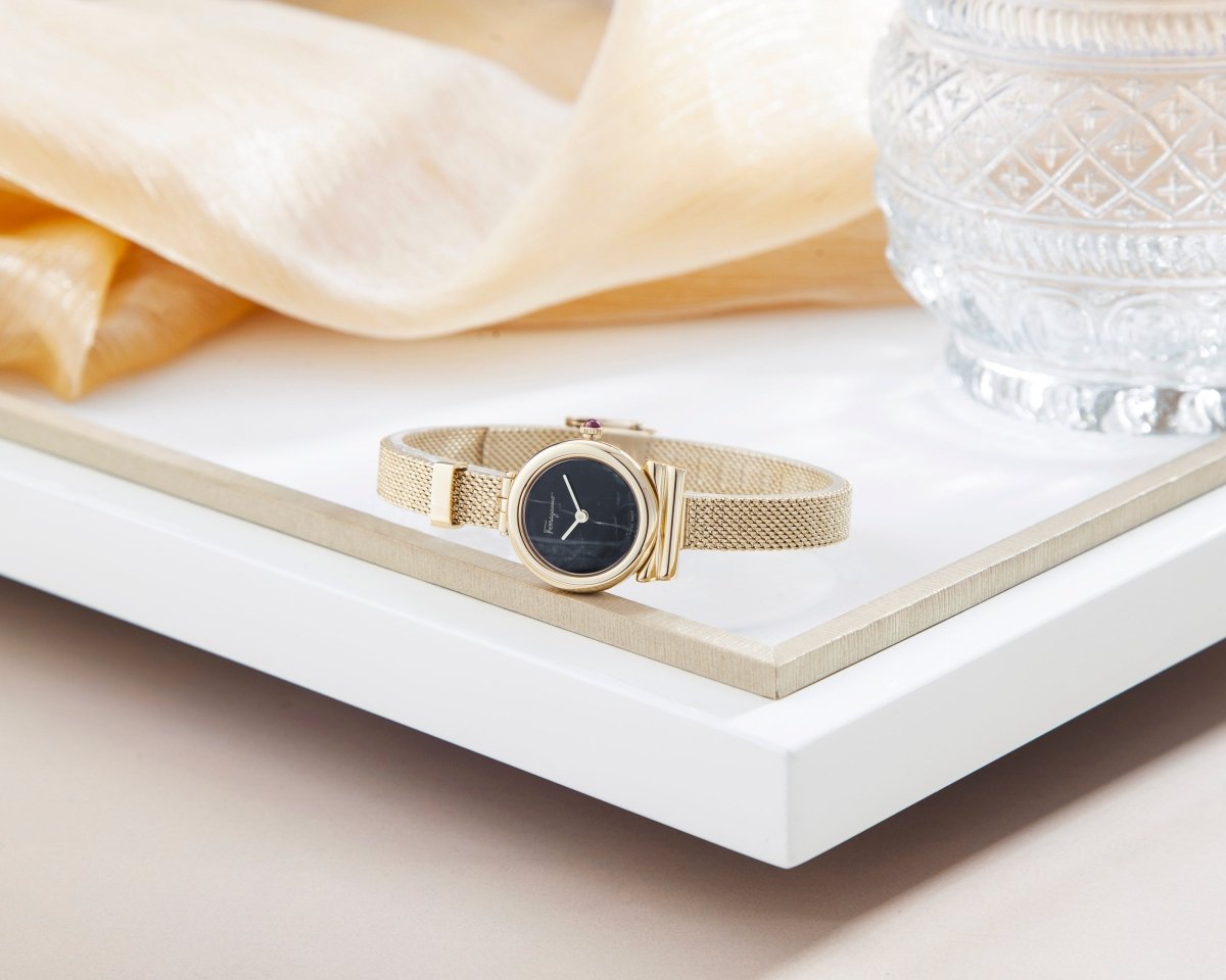 FERRAGAMO Đồng Hồ Nữ Gancini Holiday Capsule SF1X00119 - L&M Luxury Timepieces