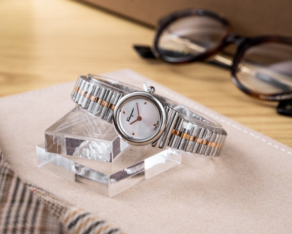 FERRAGAMO Đồng Hồ Nữ Gancini Horizontal SFMC00221 - L&M Luxury Timepieces