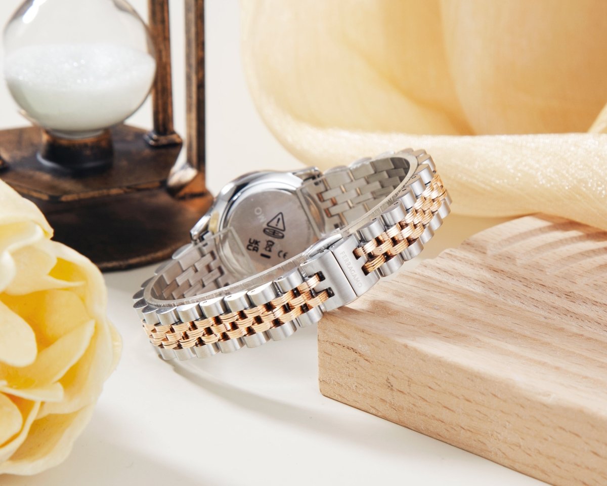 FERRAGAMO Đồng Hồ Nữ Pair Duo SFAC00224 - L&M Luxury Timepieces