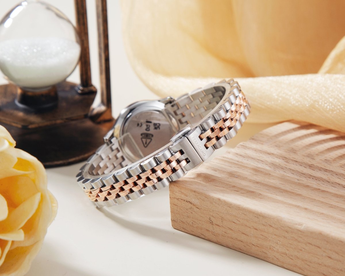 FERRAGAMO Đồng Hồ Nữ Pair Duo SFAC00324 - L&M Luxury Timepieces