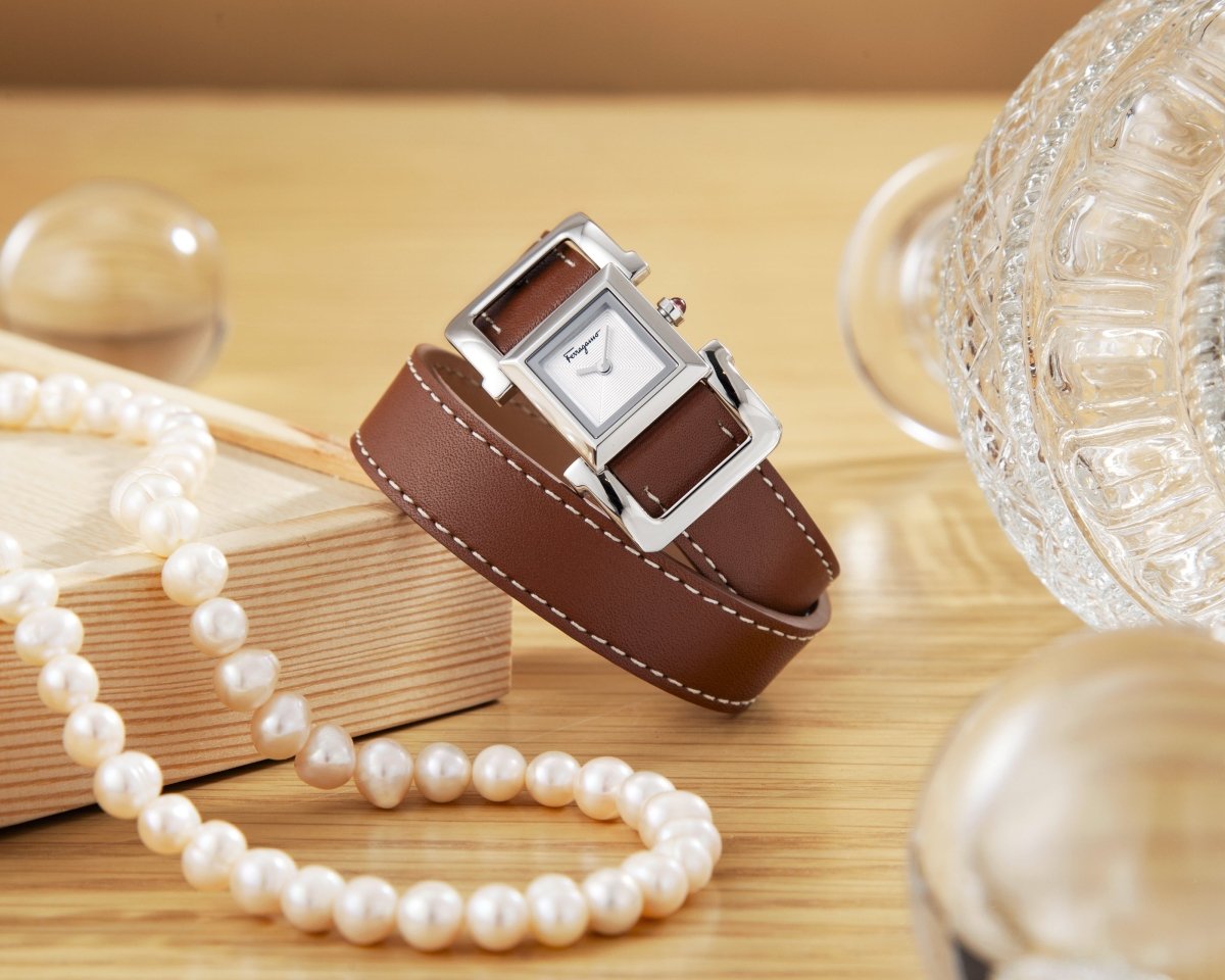 FERRAGAMO Đồng Hồ Nữ Square Ingot SFMA00121 - L&M Luxury Timepieces