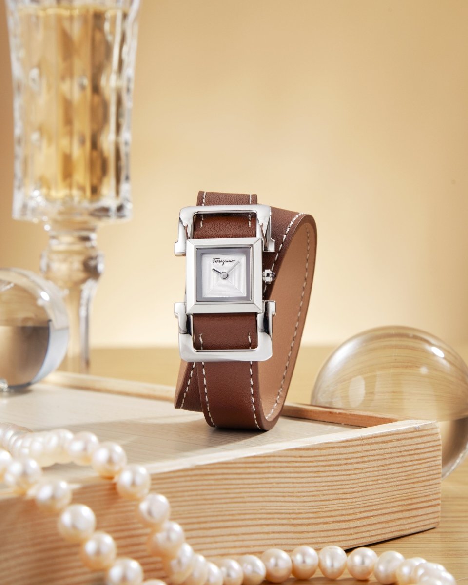 FERRAGAMO Đồng Hồ Nữ Square Ingot SFMA00121 - L&M Luxury Timepieces