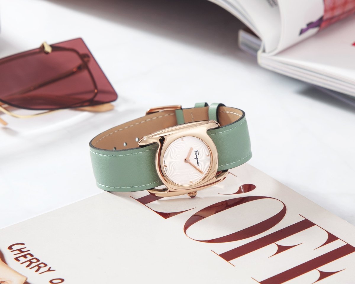 FERRAGAMO Đồng Hồ Nữ Vara SFEL00619 - L&M Luxury Timepieces