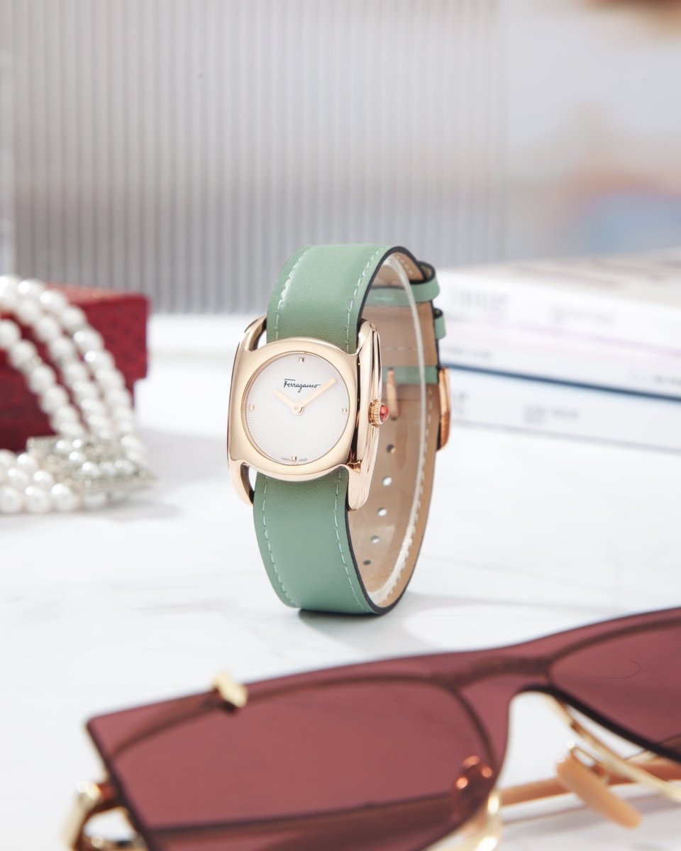 FERRAGAMO Đồng Hồ Nữ Vara SFEL00619 - L&M Luxury Timepieces