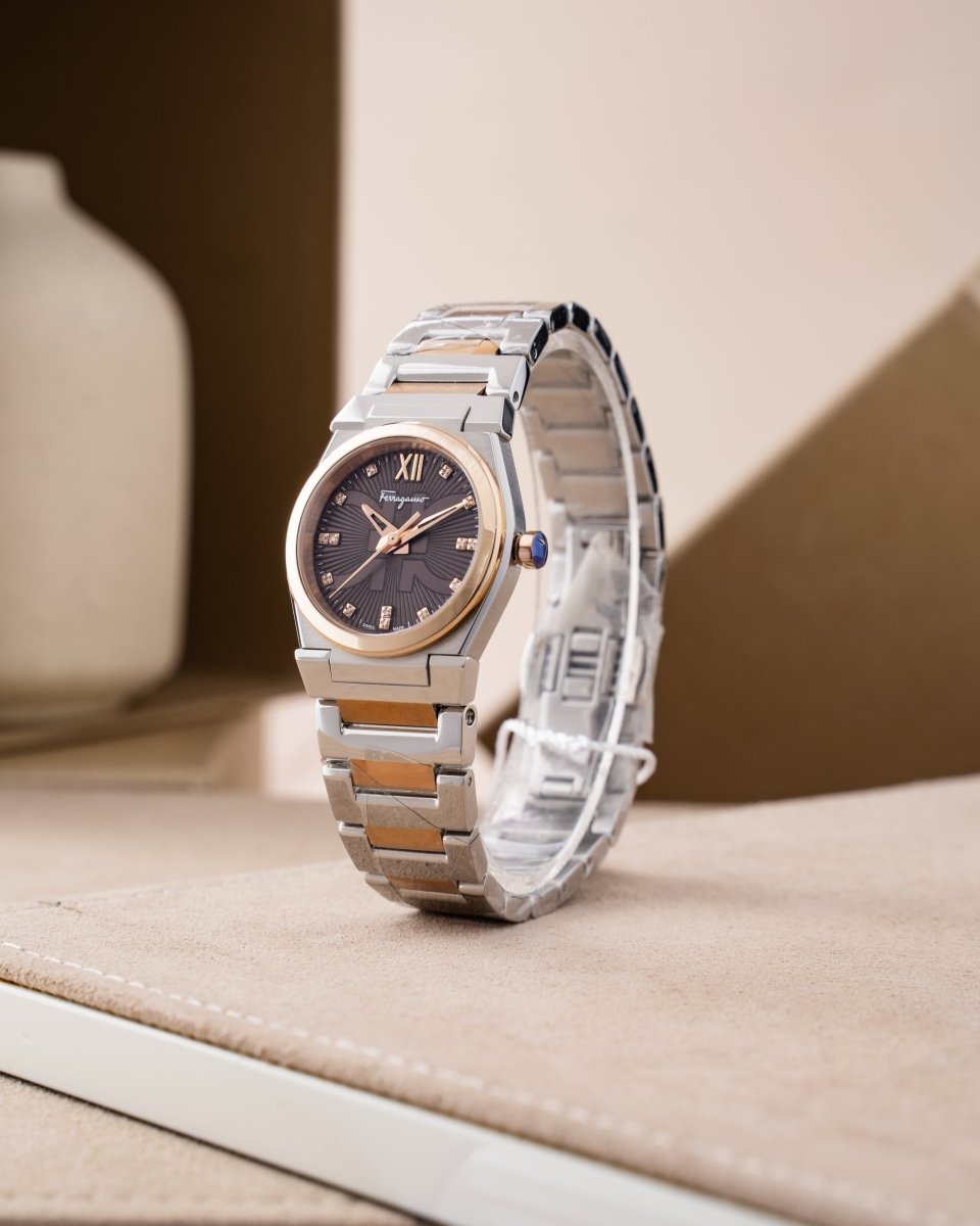 FERRAGAMO Đồng Hồ Nữ Vega Lady SFYG00721 - L&M Luxury Timepieces