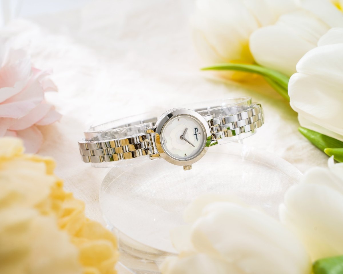 FERRAGAMO FIORE ROUND - L&M Luxury Timepieces