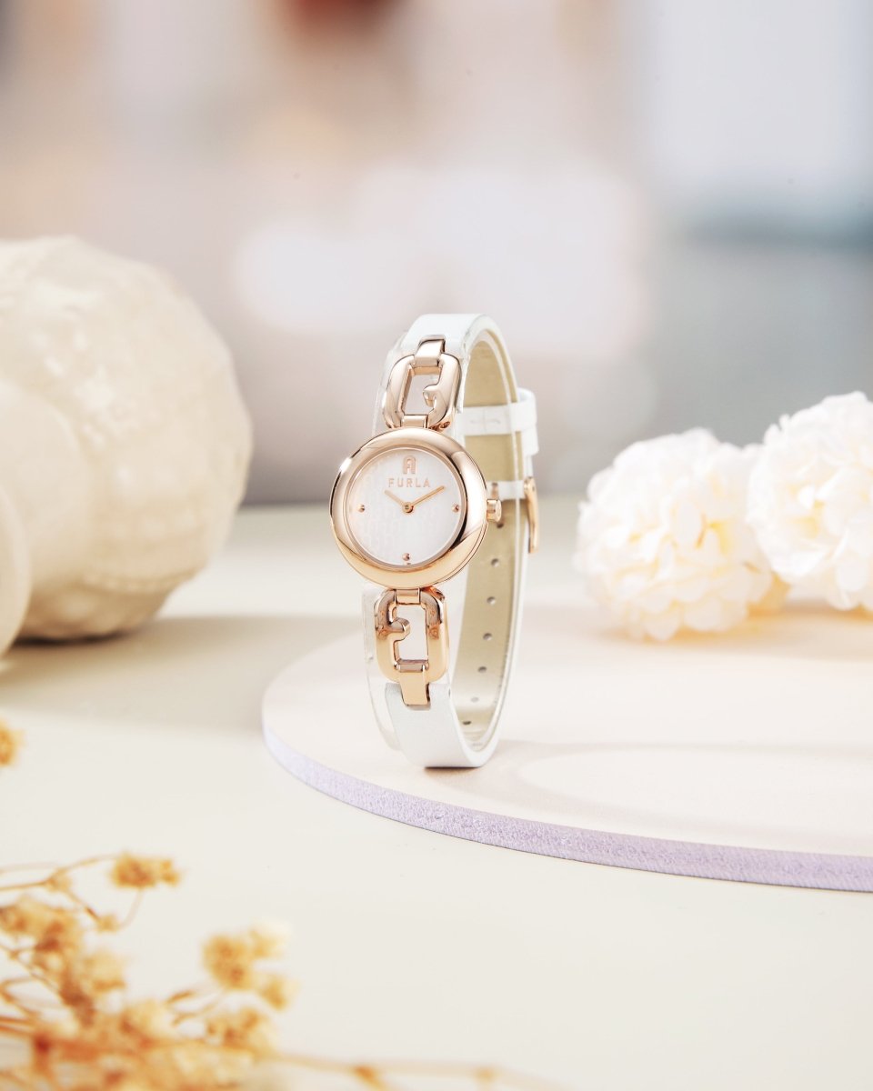 FURLA Đồng Hồ Nữ Arco Chain WW00015004L3 - L&M Luxury Timepieces