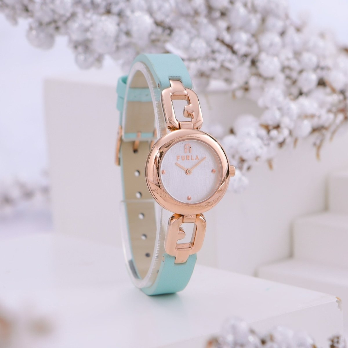 FURLA Đồng Hồ Nữ Arco Chain WW00015010L5 - L&M Luxury Timepieces