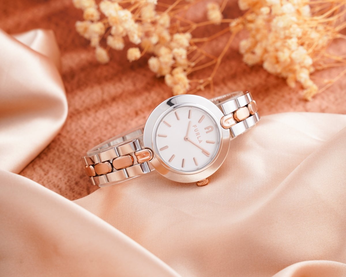 FURLA Đồng Hồ Nữ Logo Links WW00002004L5 - L&M Luxury Timepieces