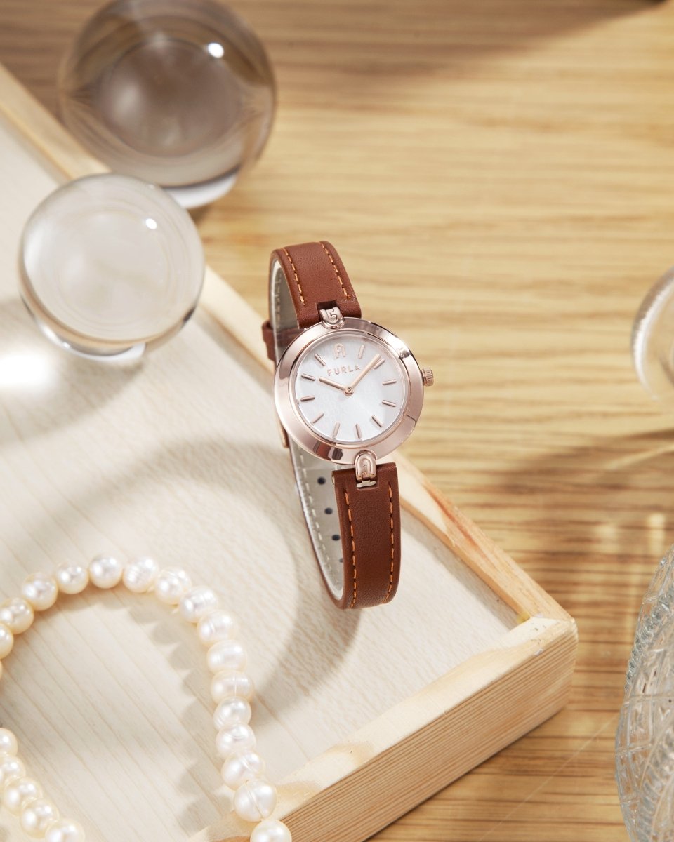 FURLA Đồng Hồ Nữ Logo Links WW00006002L3 - L&M Luxury Timepieces