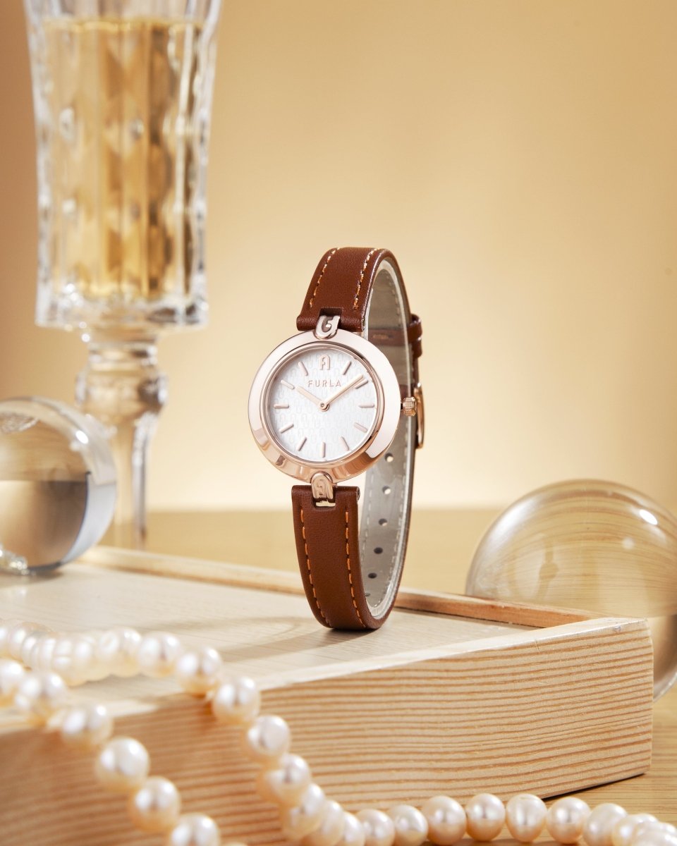 FURLA Đồng Hồ Nữ Logo Links WW00006002L3 - L&M Luxury Timepieces