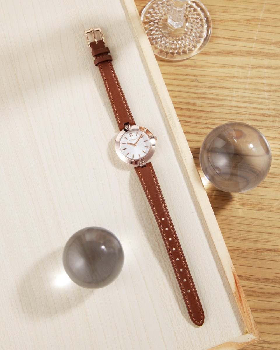 FURLA Đồng Hồ Nữ Logo Links WW00006002L3 - L&M Luxury Timepieces