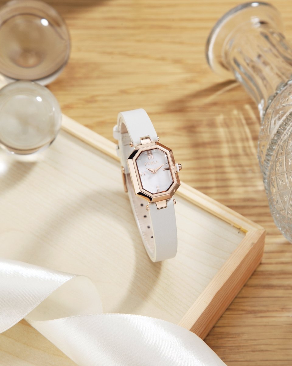 FURLA Đồng Hồ Nữ Octagonal WW00044011L3 - L&M Luxury Timepieces