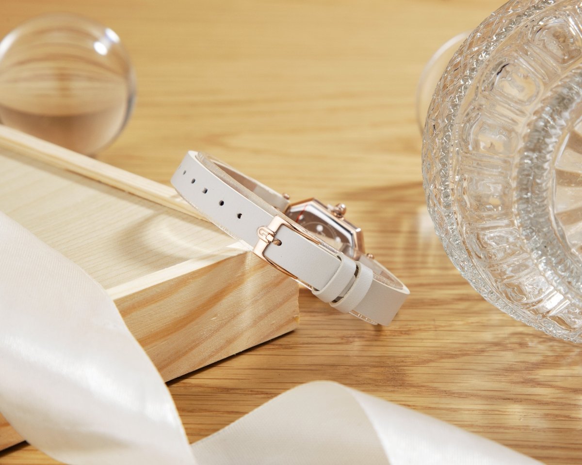 FURLA Đồng Hồ Nữ Octagonal WW00044011L3 - L&M Luxury Timepieces