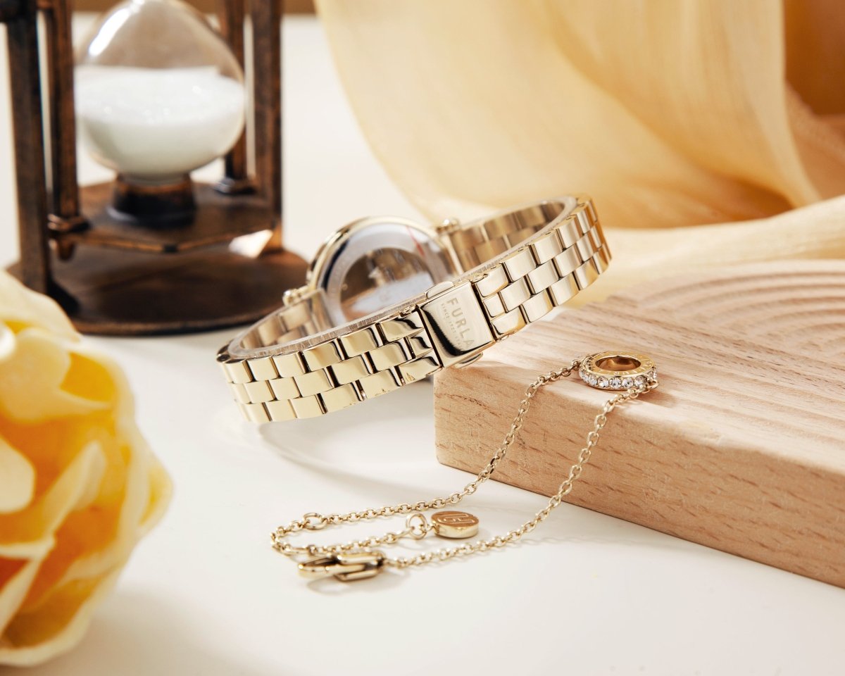 FURLA Đồng Hồ Nữ Petite Shape FGWJ002BU - L&M Luxury Timepieces