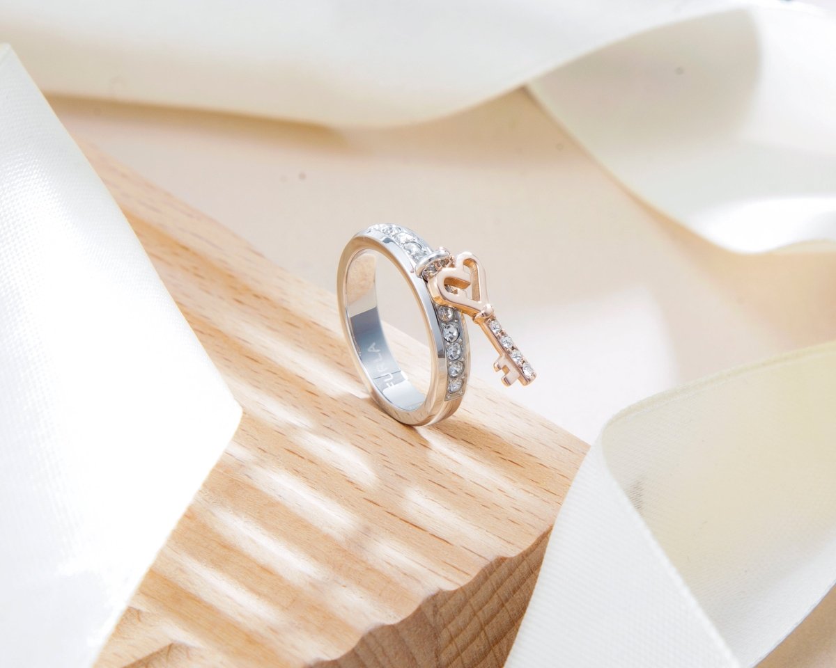 FURLA Nhẫn FJ0817RT4 - L&M Luxury Timepieces